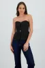 Top bandeau sastre con botones sold by Shasa
