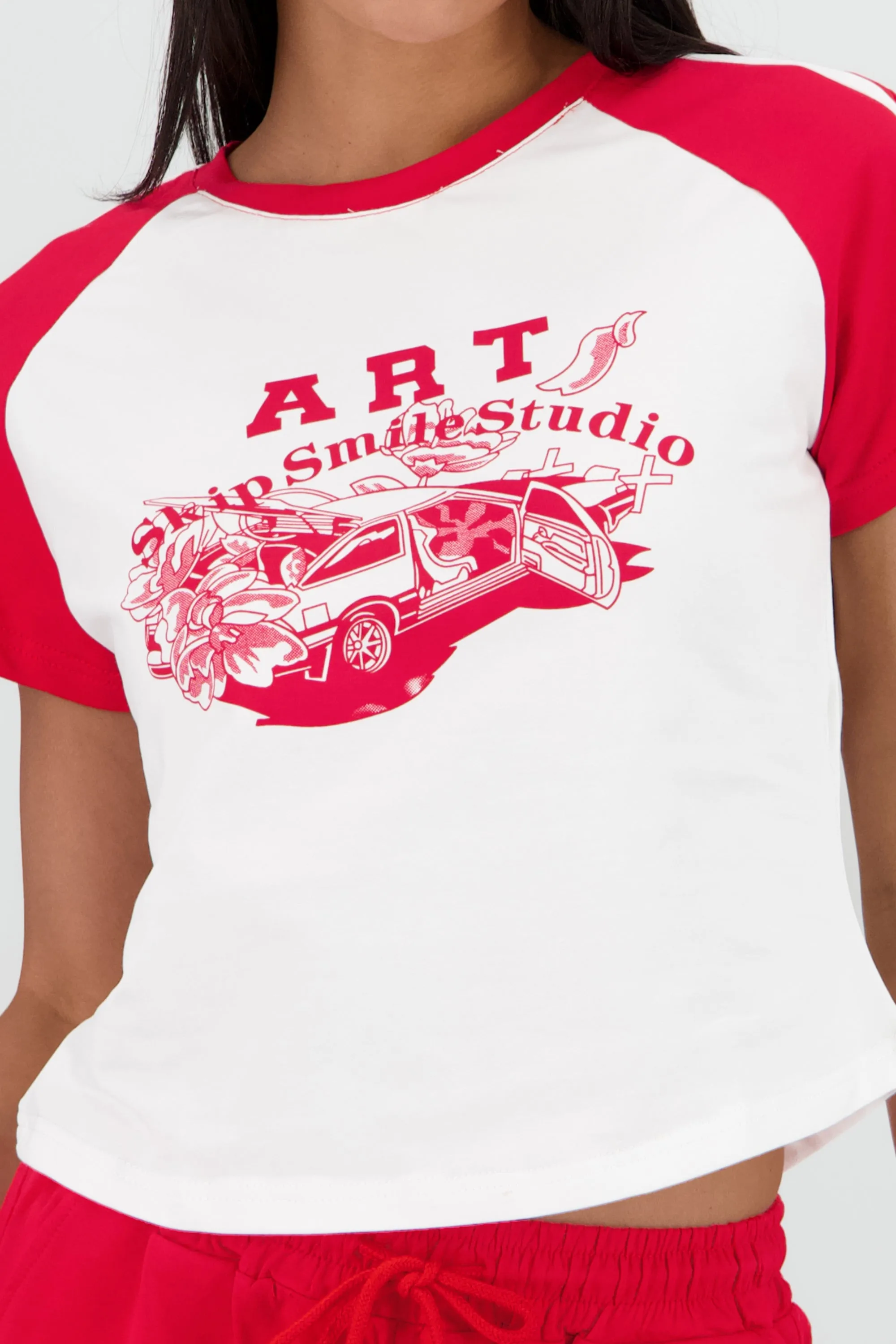 Playera crop detalle estampado contraste mangas sold by Shasa product image thumbnail 5