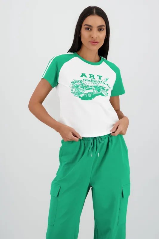 Playera crop detalle estampado contraste mangas sold by Shasa