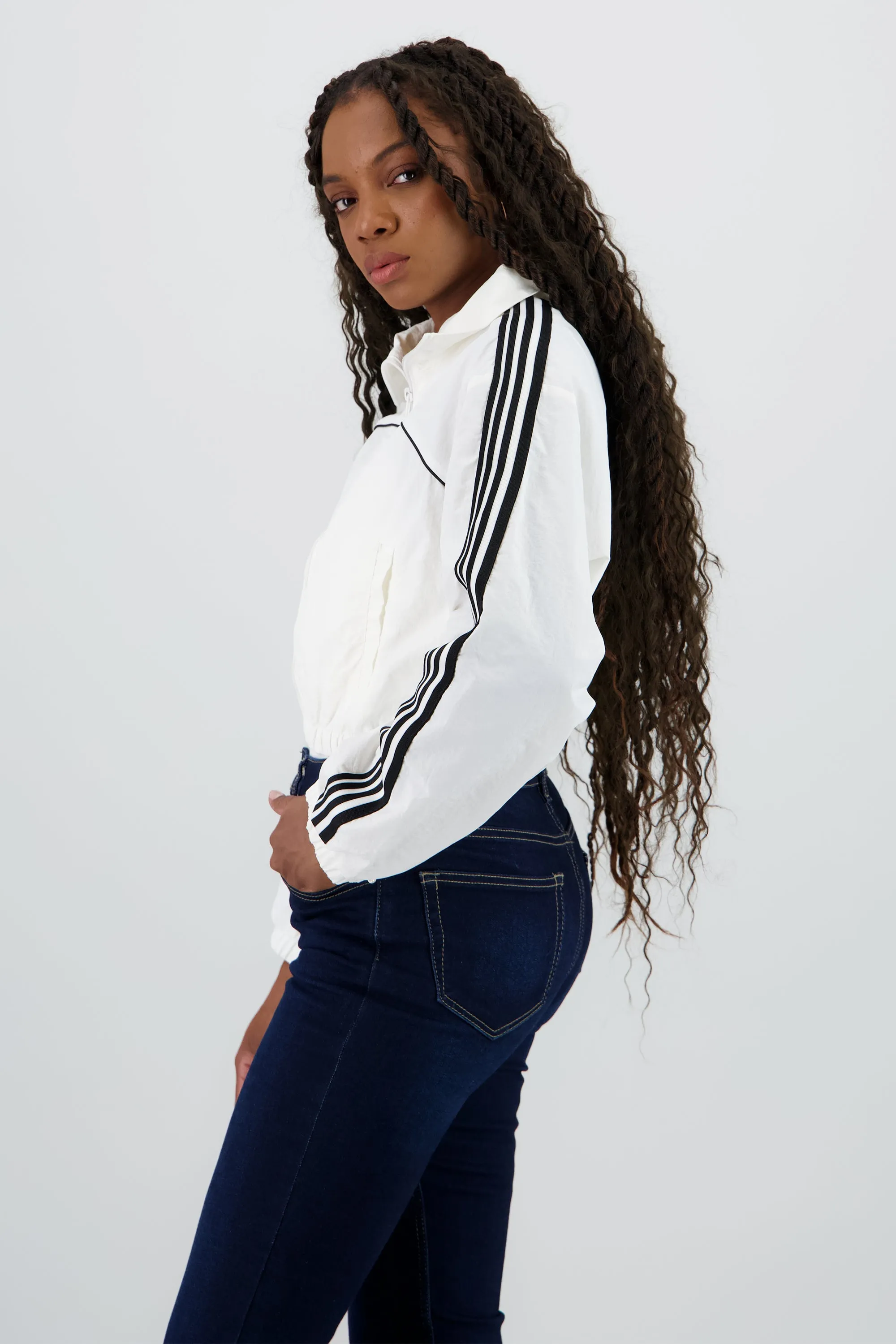 Chamarra nylon lineas costados sold by Shasa product image thumbnail 3