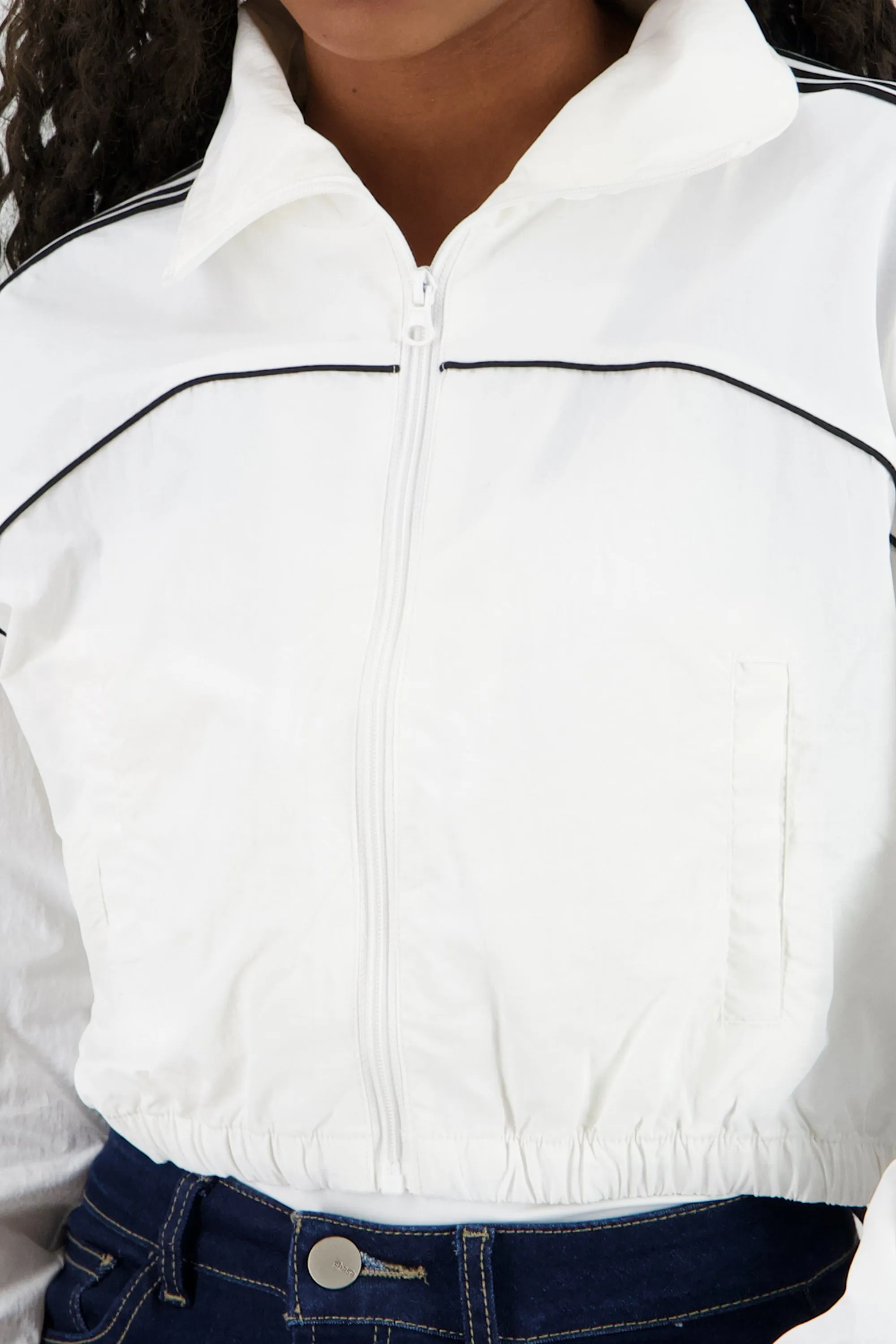 Chamarra nylon lineas costados sold by Shasa product image thumbnail 5