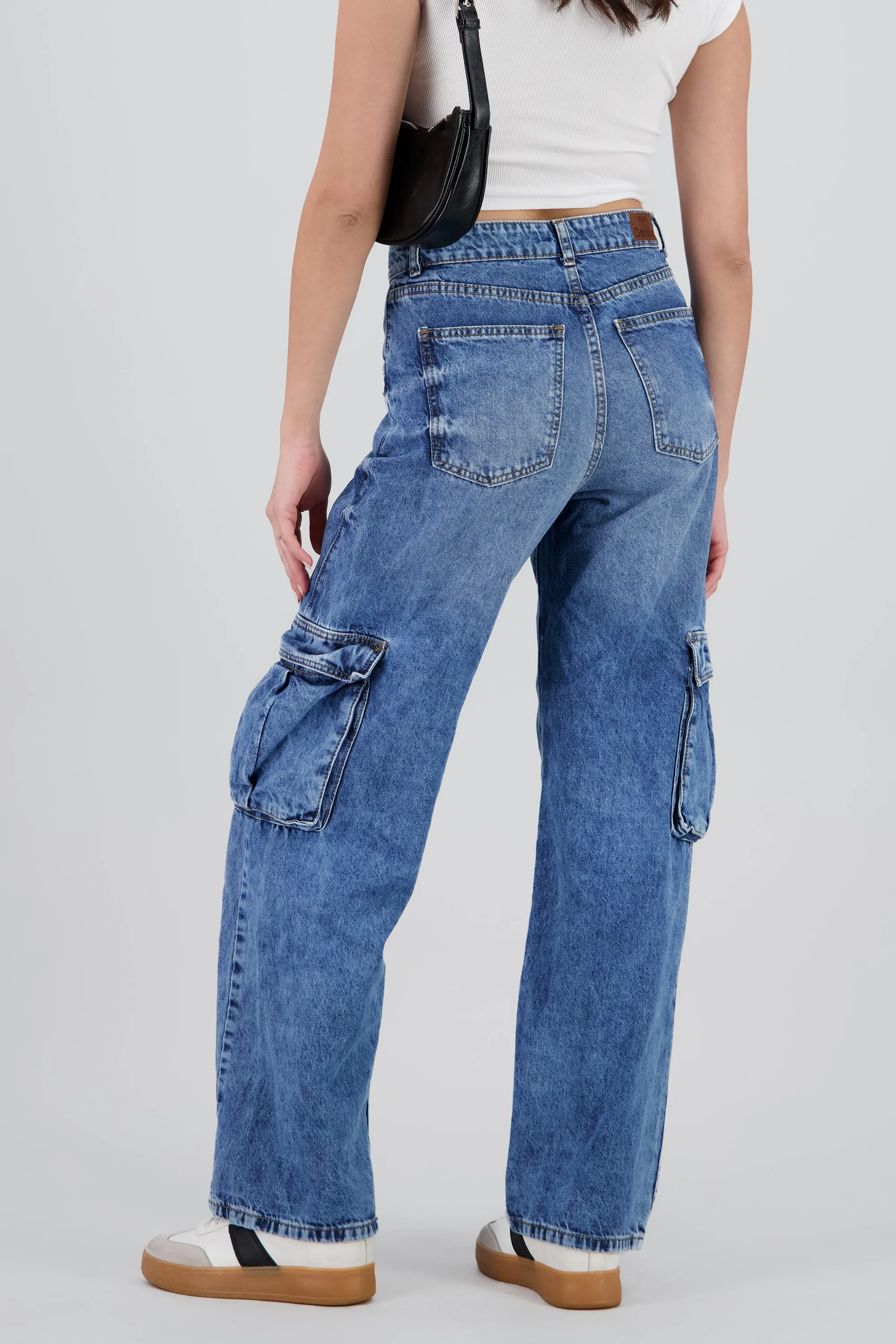 Falda cargo bolsas amplias sold by Shasa product image thumbnail 4