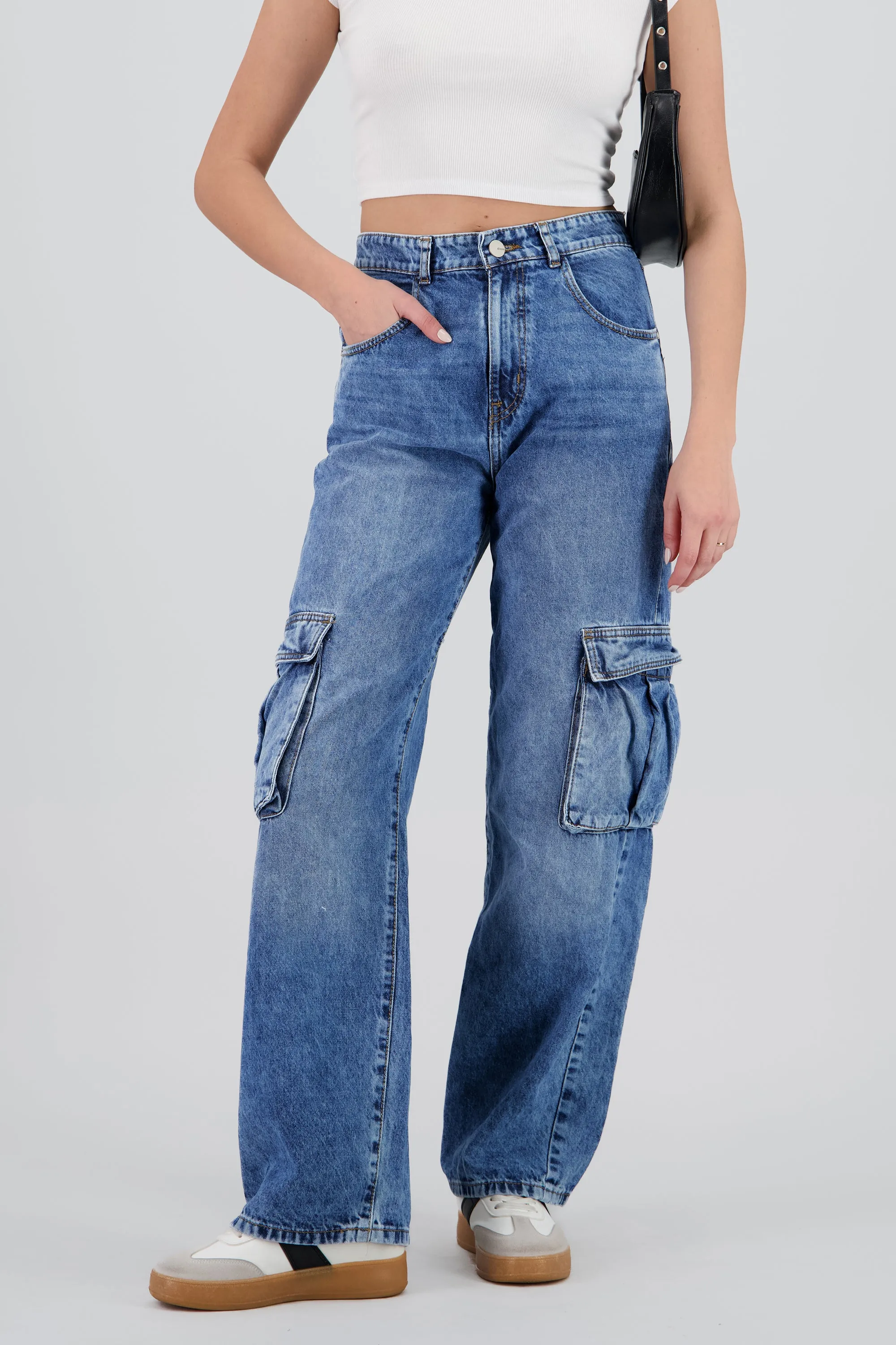 Falda cargo bolsas amplias sold by Shasa product image thumbnail 2