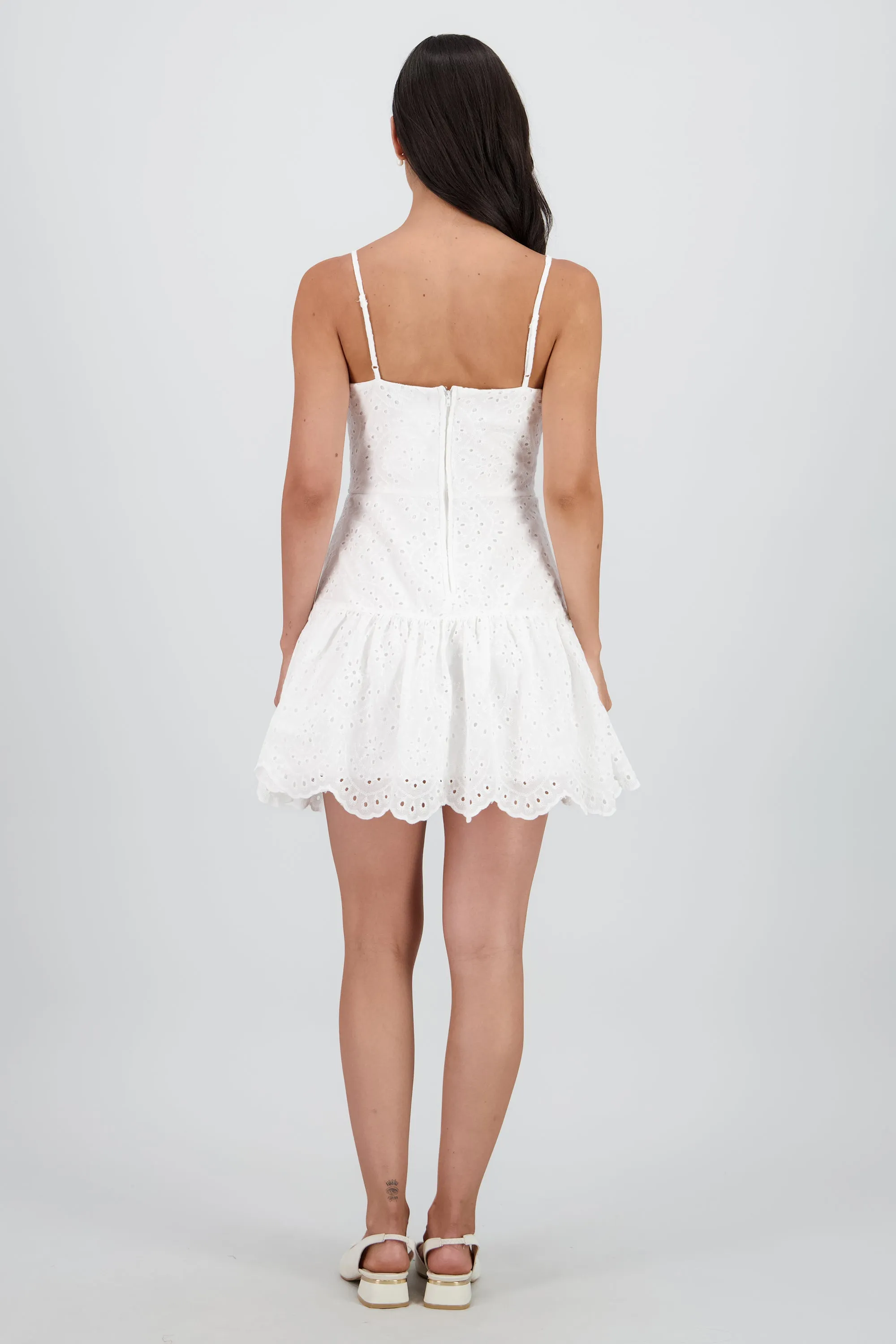 Vestido mini textura bordado eyelet sold by Shasa product image thumbnail 4
