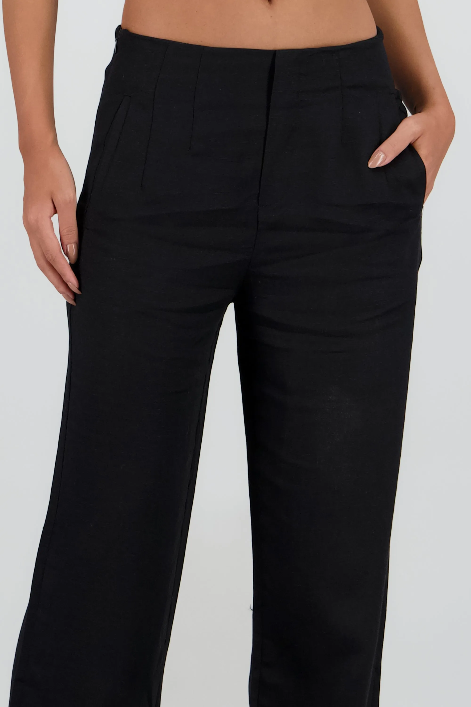 Pantalon fluido detalle pinzas sold by Shasa product image thumbnail 5