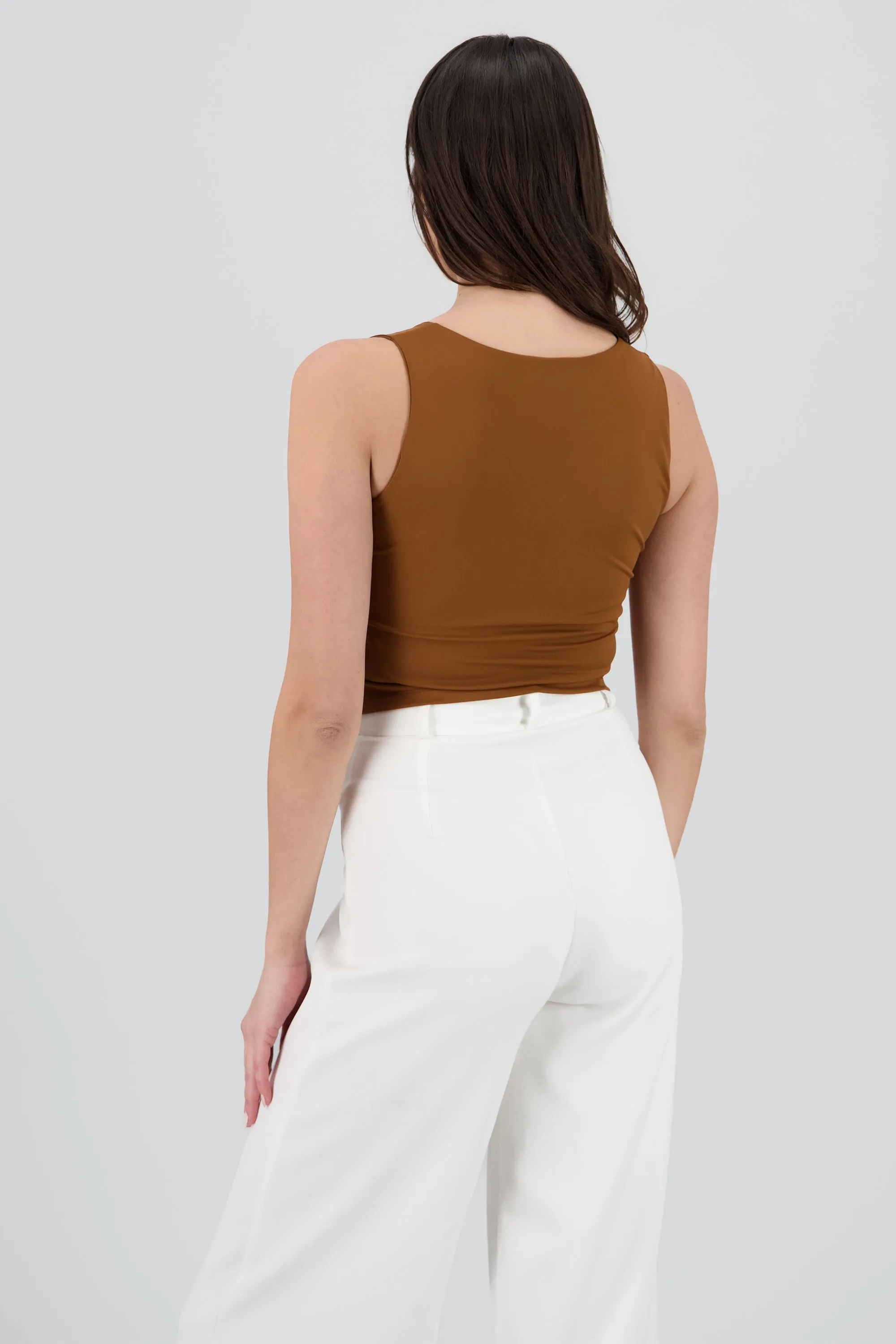 Top cuello en v sin mangas sold by Shasa product image thumbnail 4