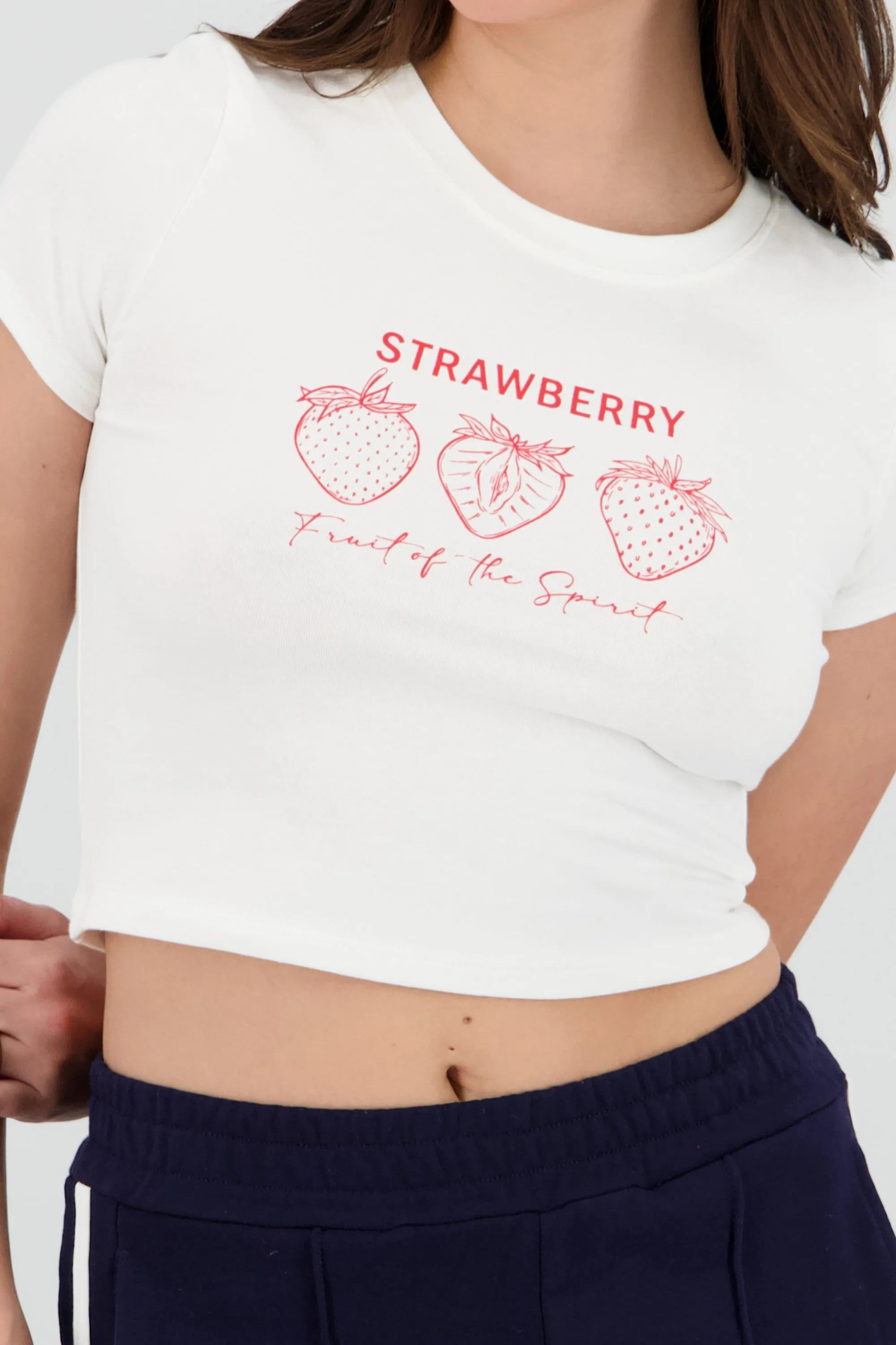 Top crop estampado fresas sold by Shasa product image thumbnail 5