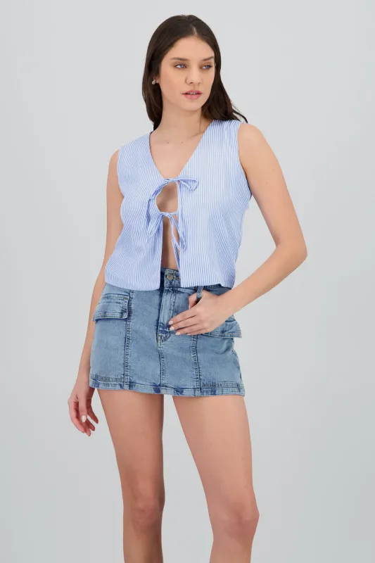 Blusa cuello v detalle moños rayas sold by Shasa