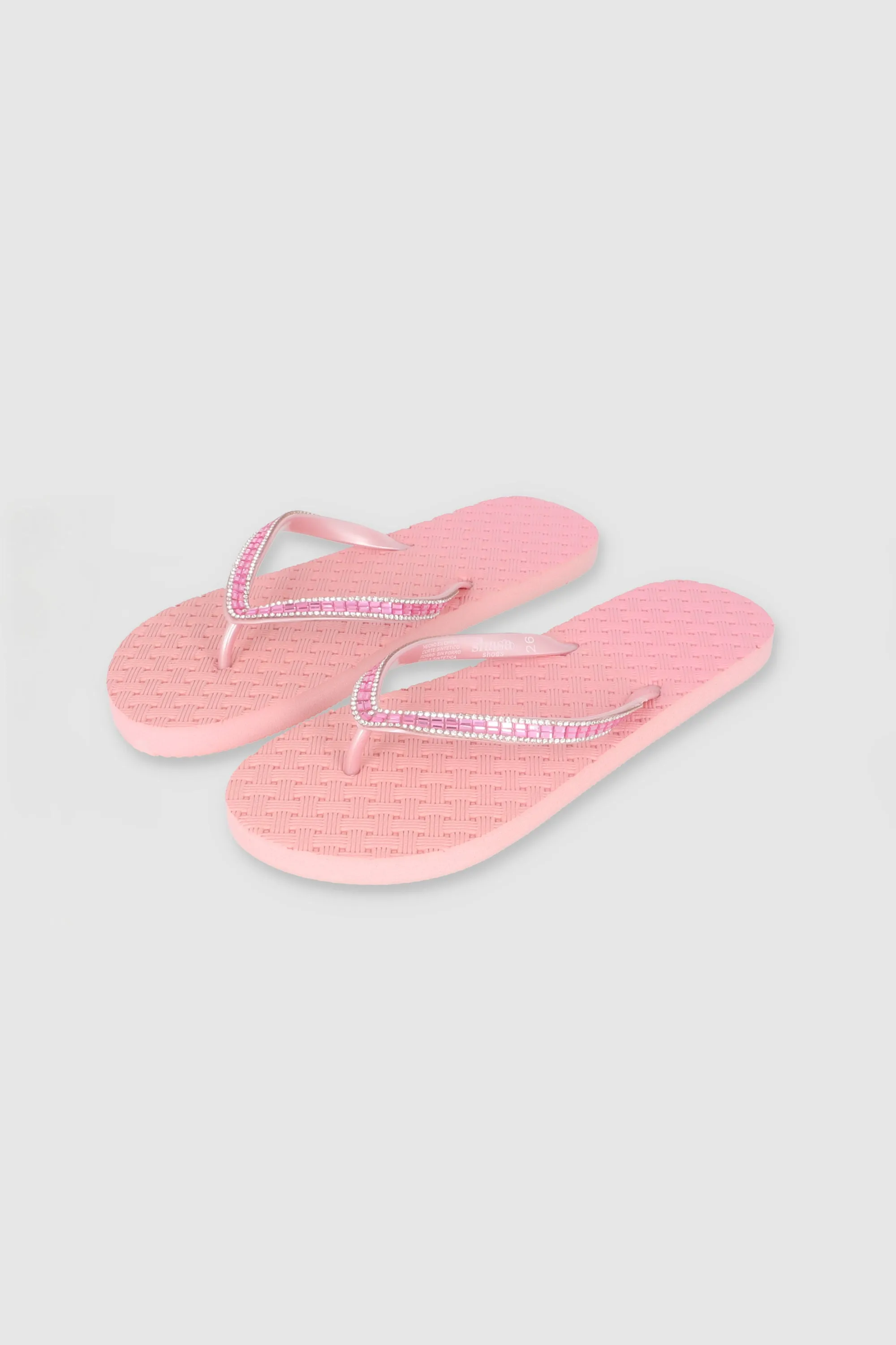 FLIP FLOPS TEXTURA CANASTA CHINELA BRILLOS sold by Shasa