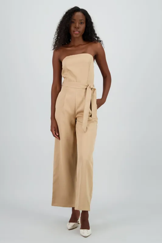 Jumpsuit strapless con cinto sold by Shasa