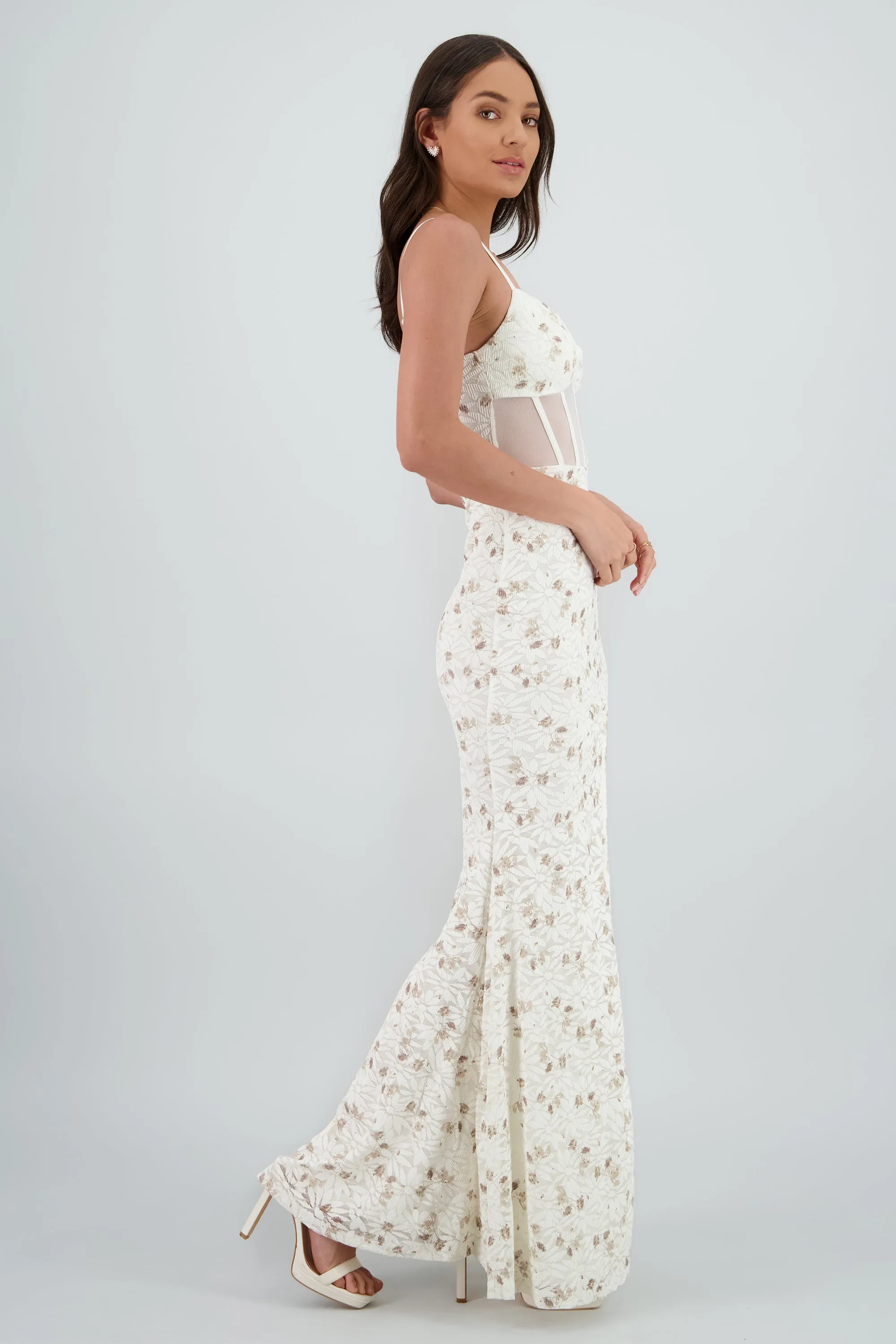 Vestido maxi de encaje con flores y varillas sold by Shasa product image thumbnail 3