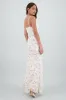 Vestido maxi de encaje con flores y varillas sold by Shasa