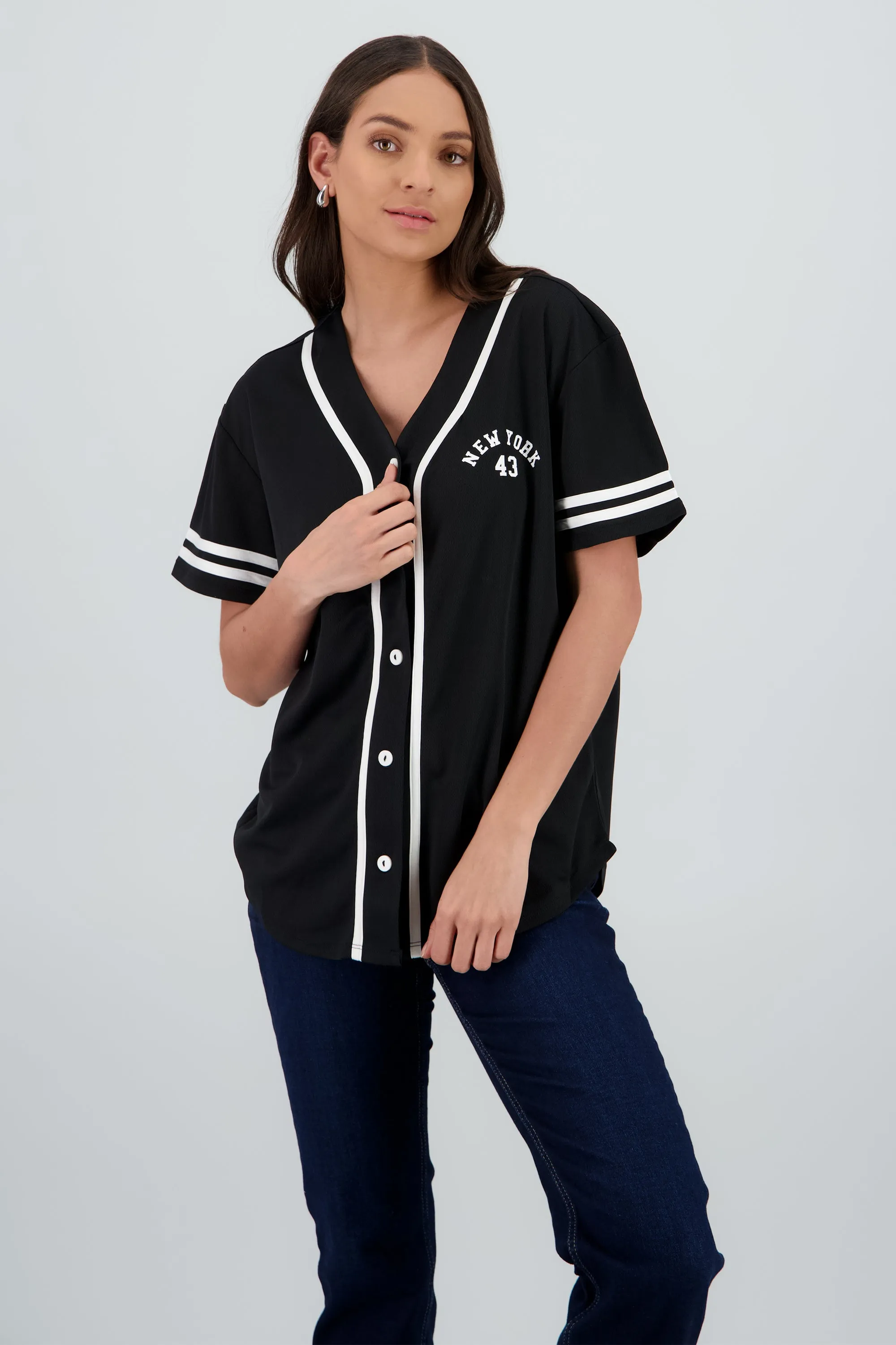 Playera jersey estampado contraste sold by Shasa product image thumbnail 2