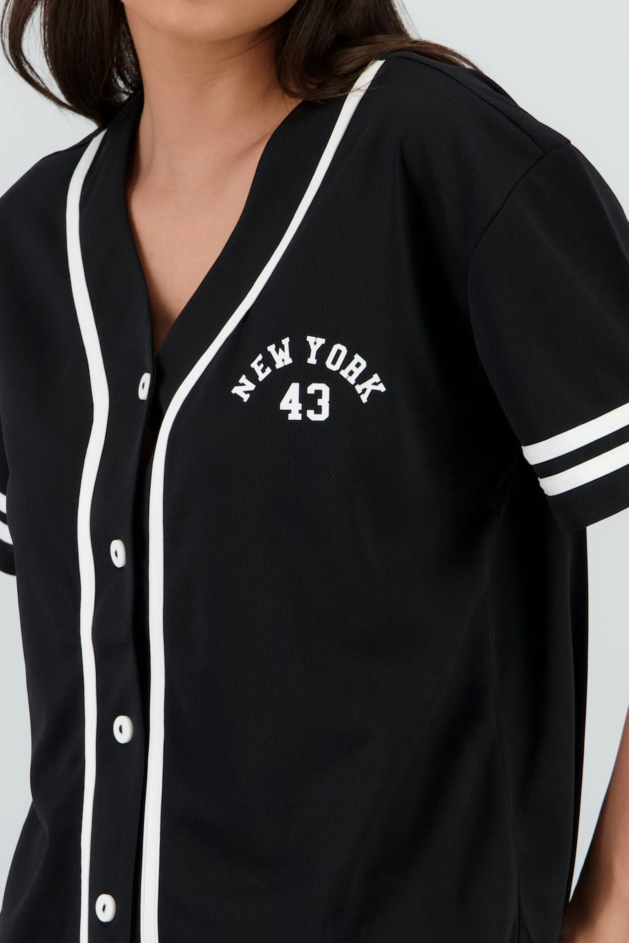 Playera jersey estampado contraste sold by Shasa product image thumbnail 5