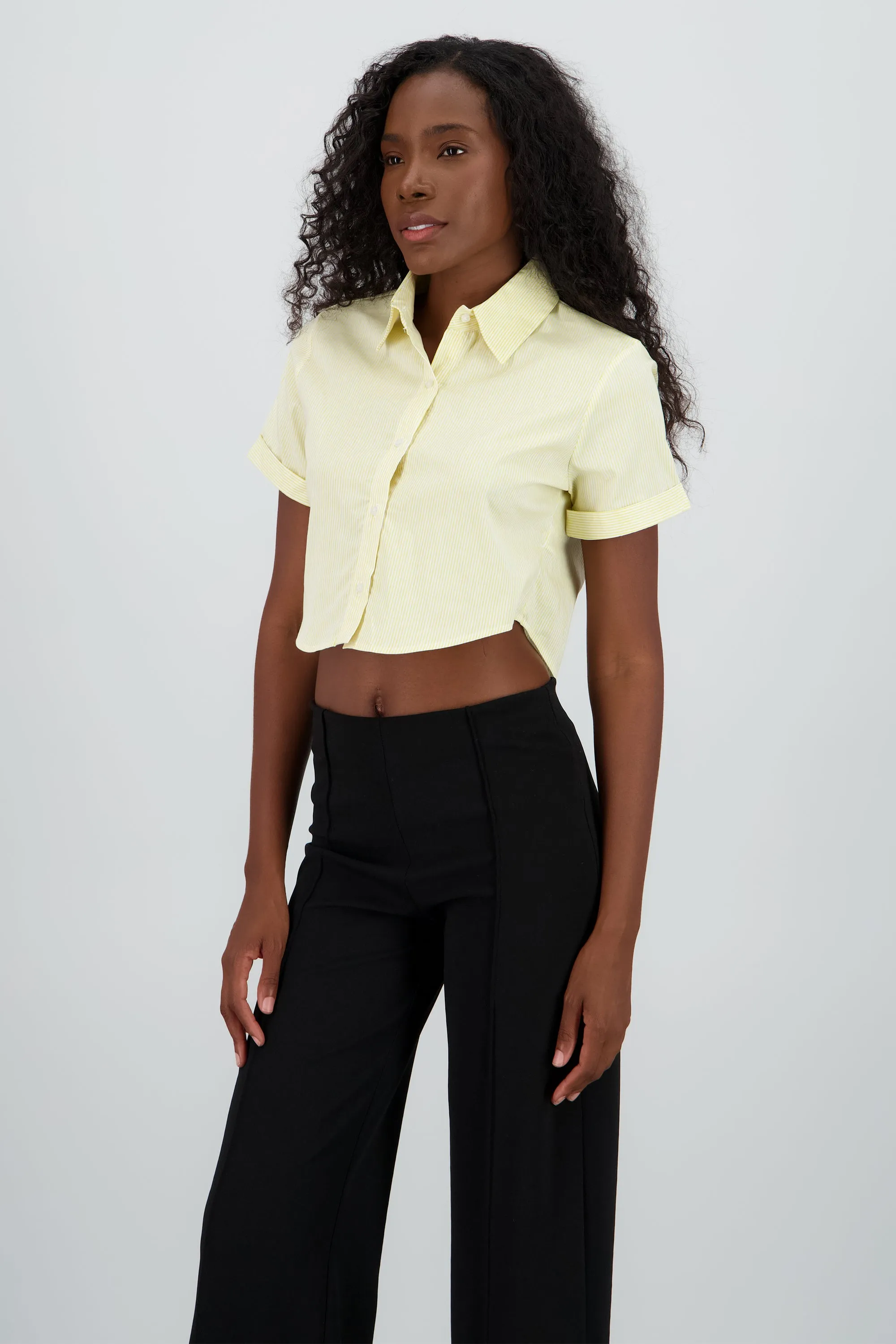 Camisa crop manga corta sold by Shasa product image thumbnail 3