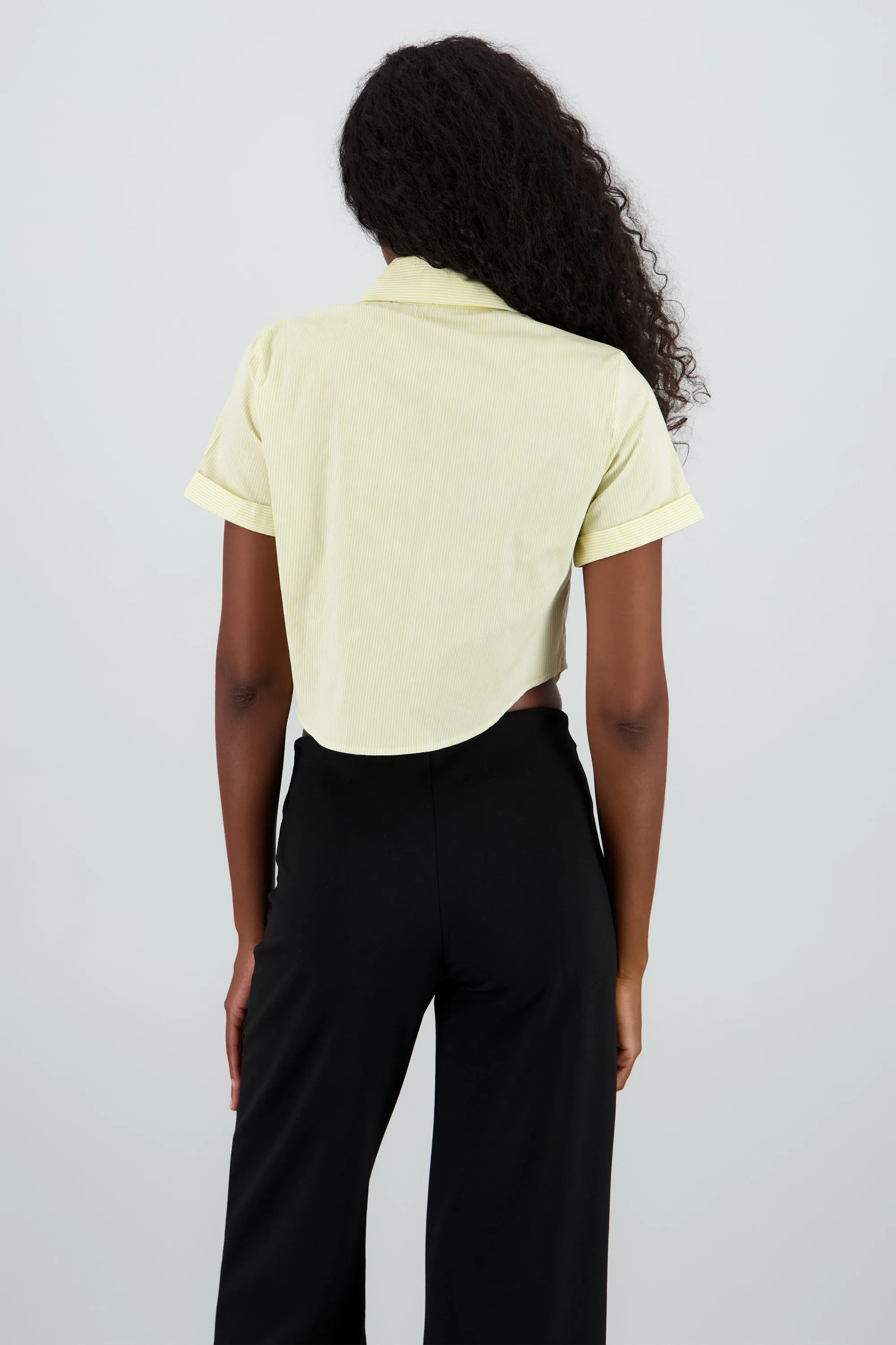 Camisa crop manga corta sold by Shasa product image thumbnail 4