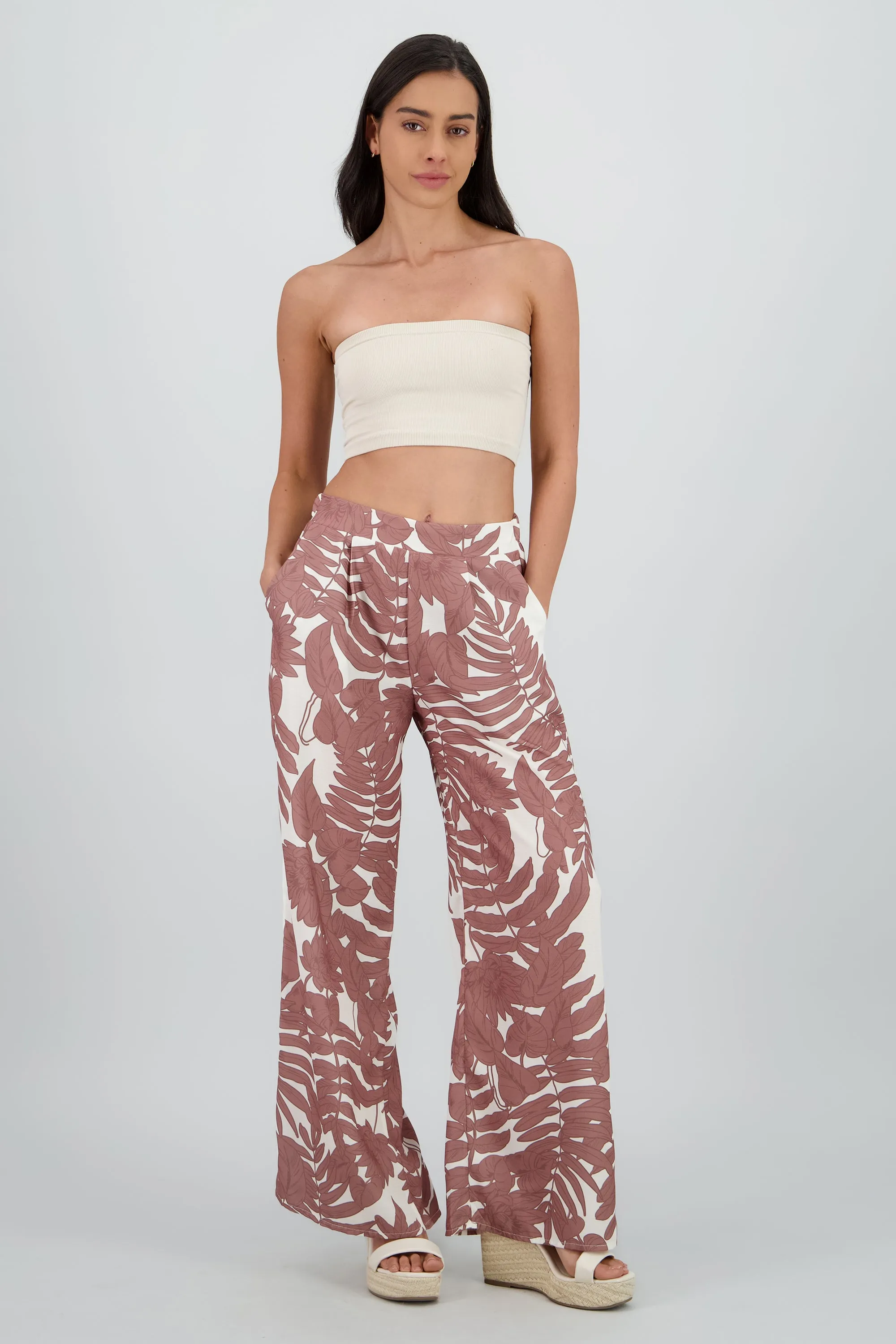 Pantalon amplio fluido estampado sold by Shasa