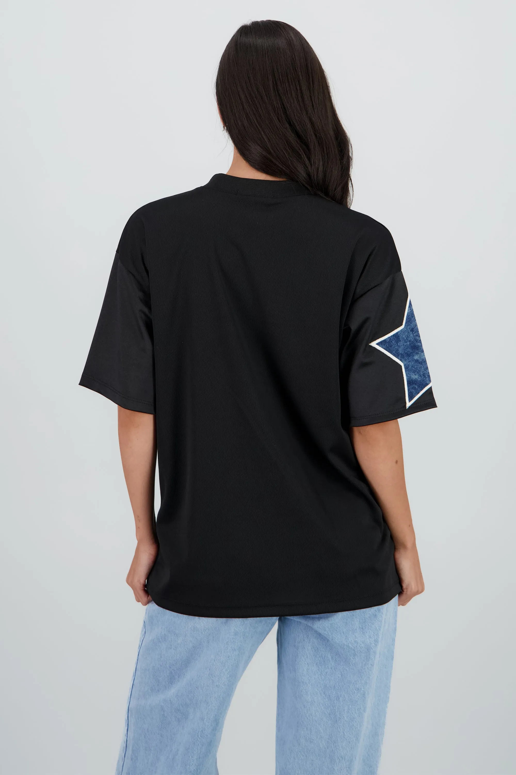 Playera deportiva detalle parche sold by Shasa product image thumbnail 4