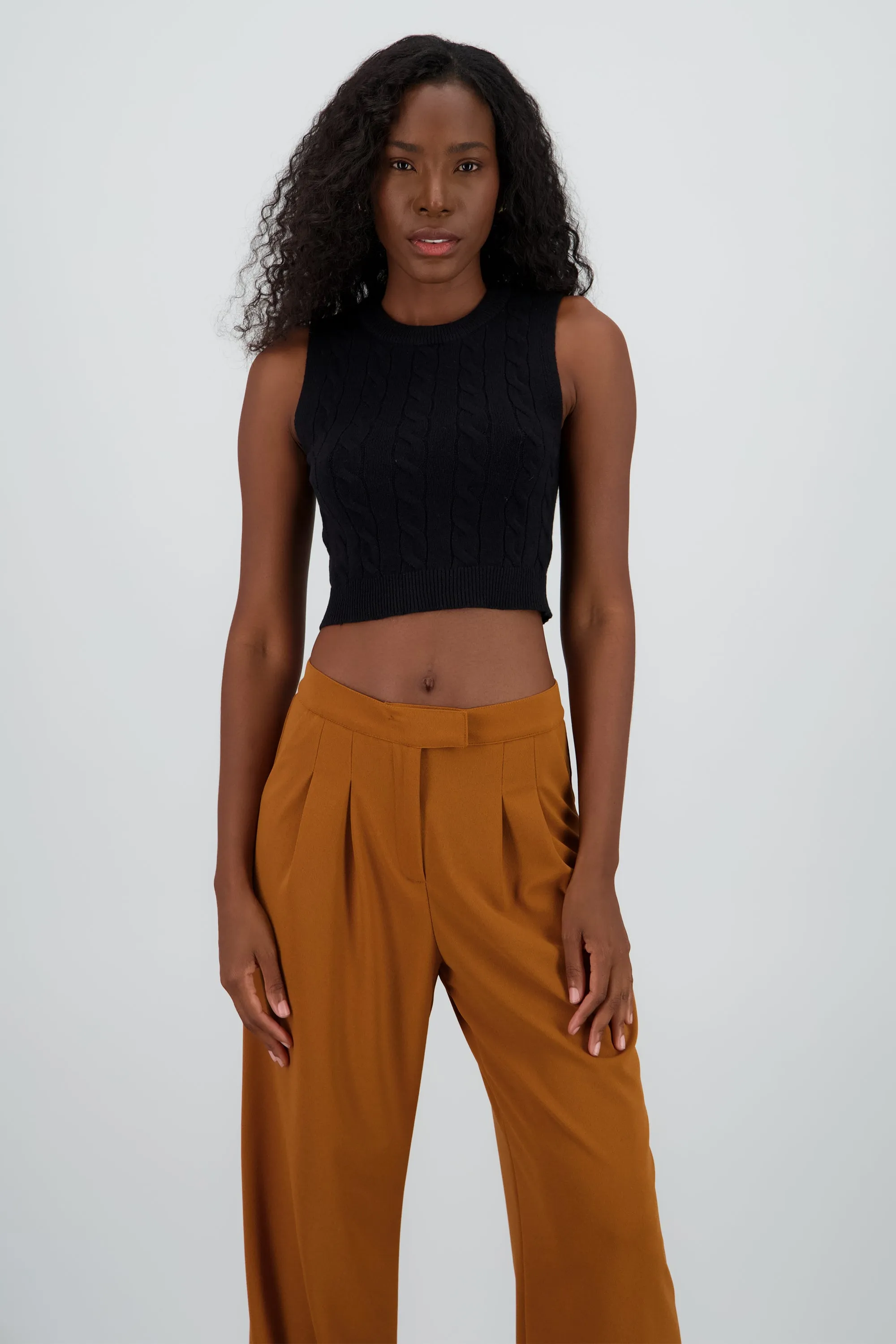 Top tejido corto sin mangas sold by Shasa product image thumbnail 2