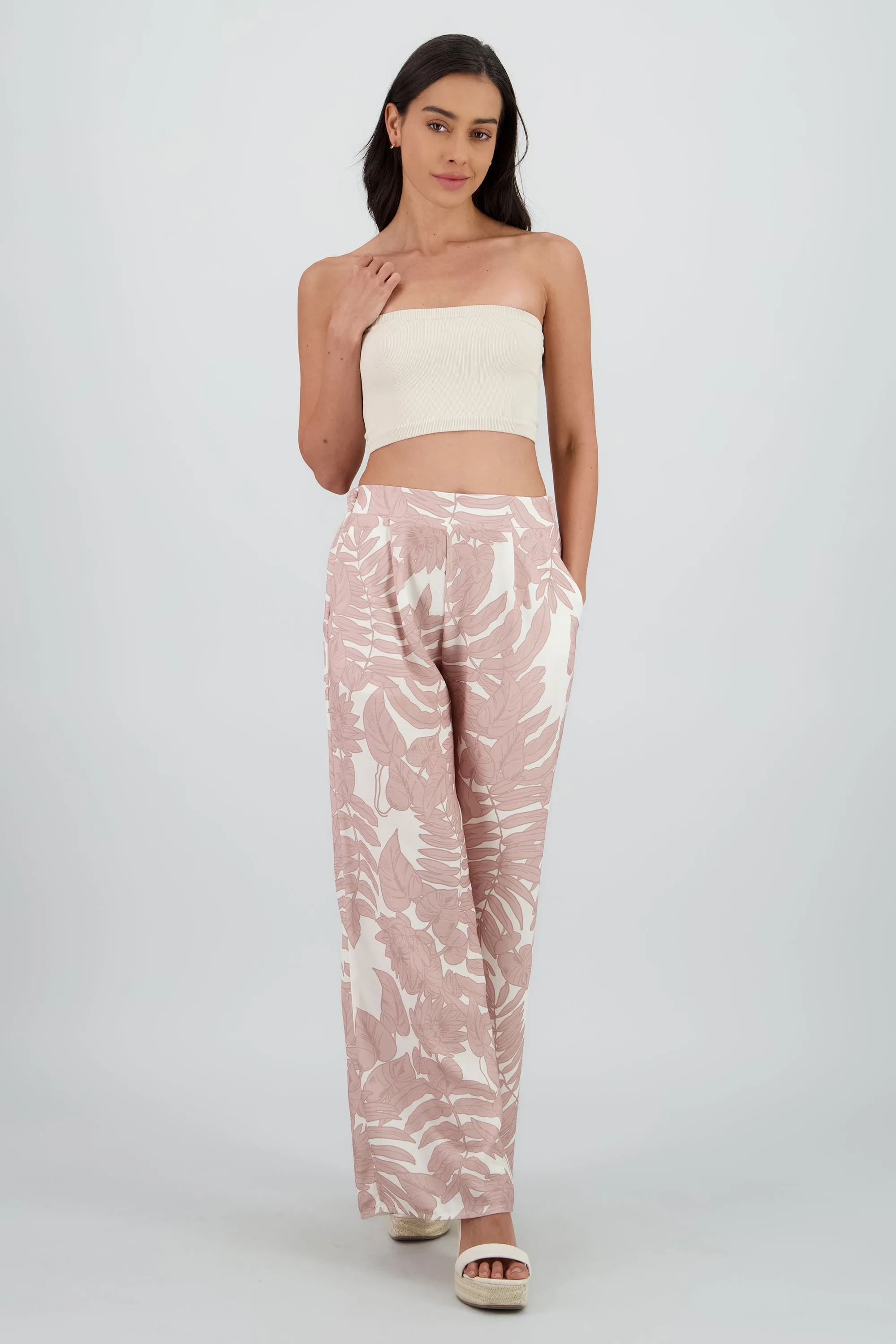 Pantalon amplio fluido estampado sold by Shasa