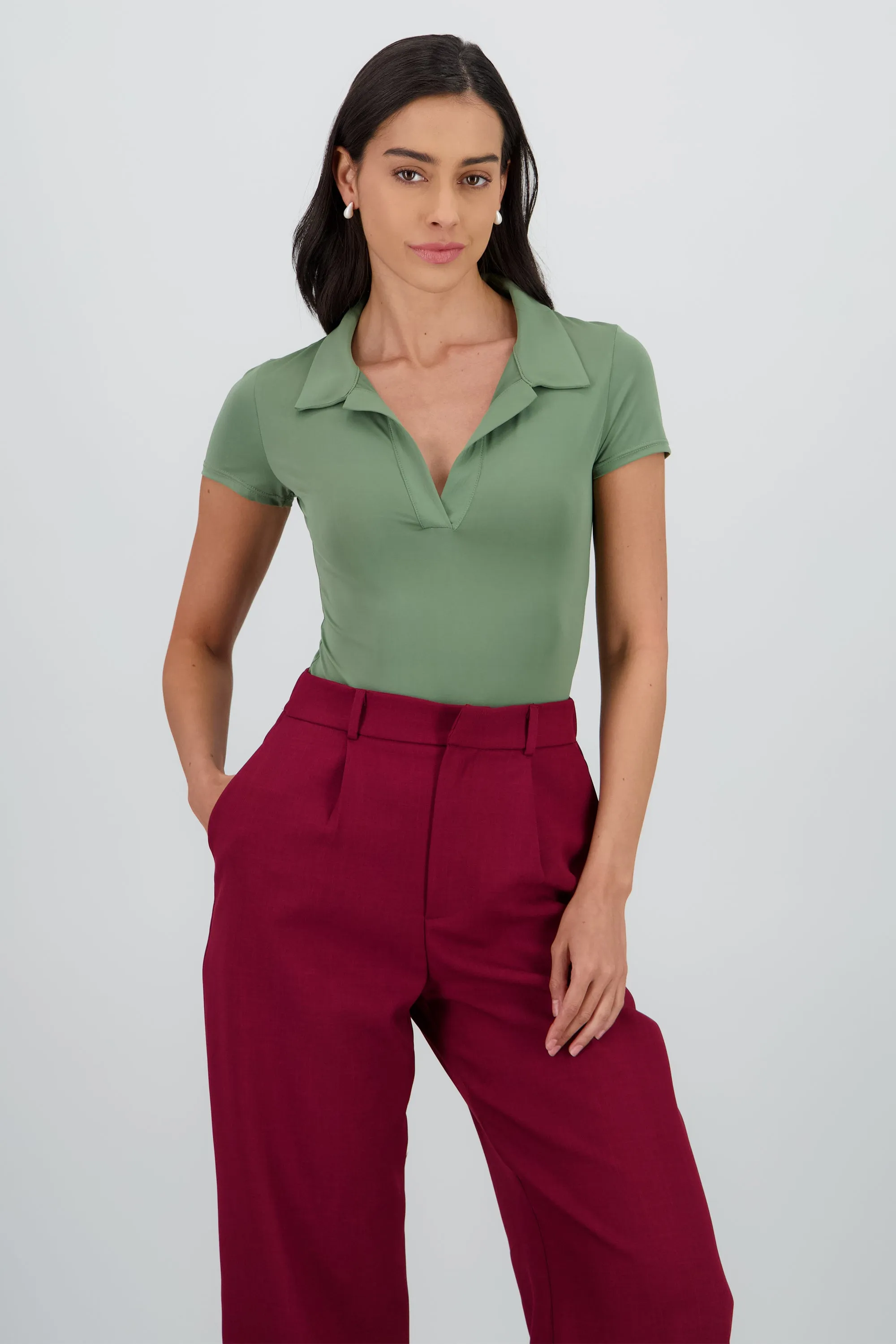 Body manga corta cuello polo sold by Shasa