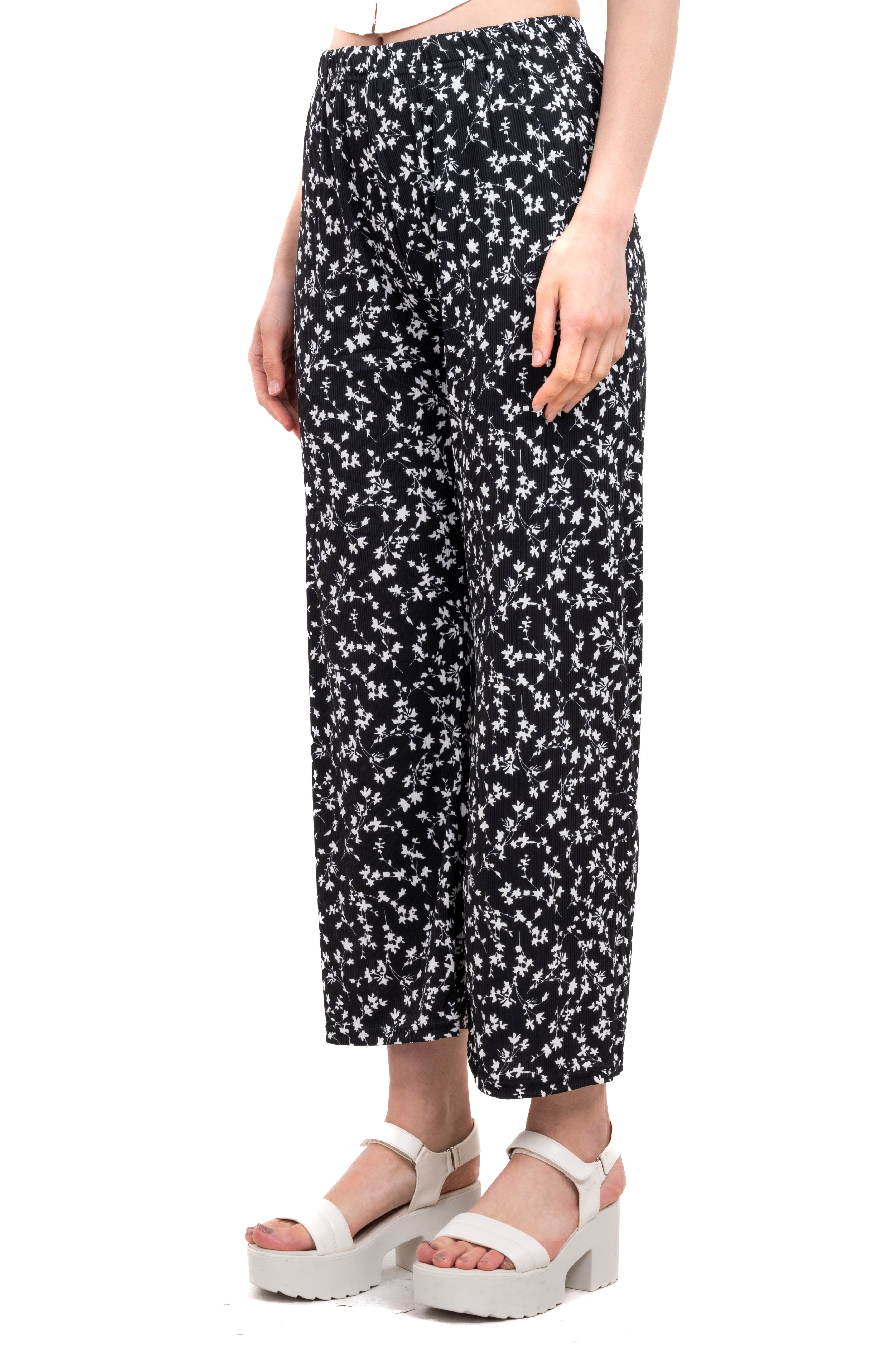 Pantalón straight cintura elástico flores sold by Shasa product image thumbnail 3