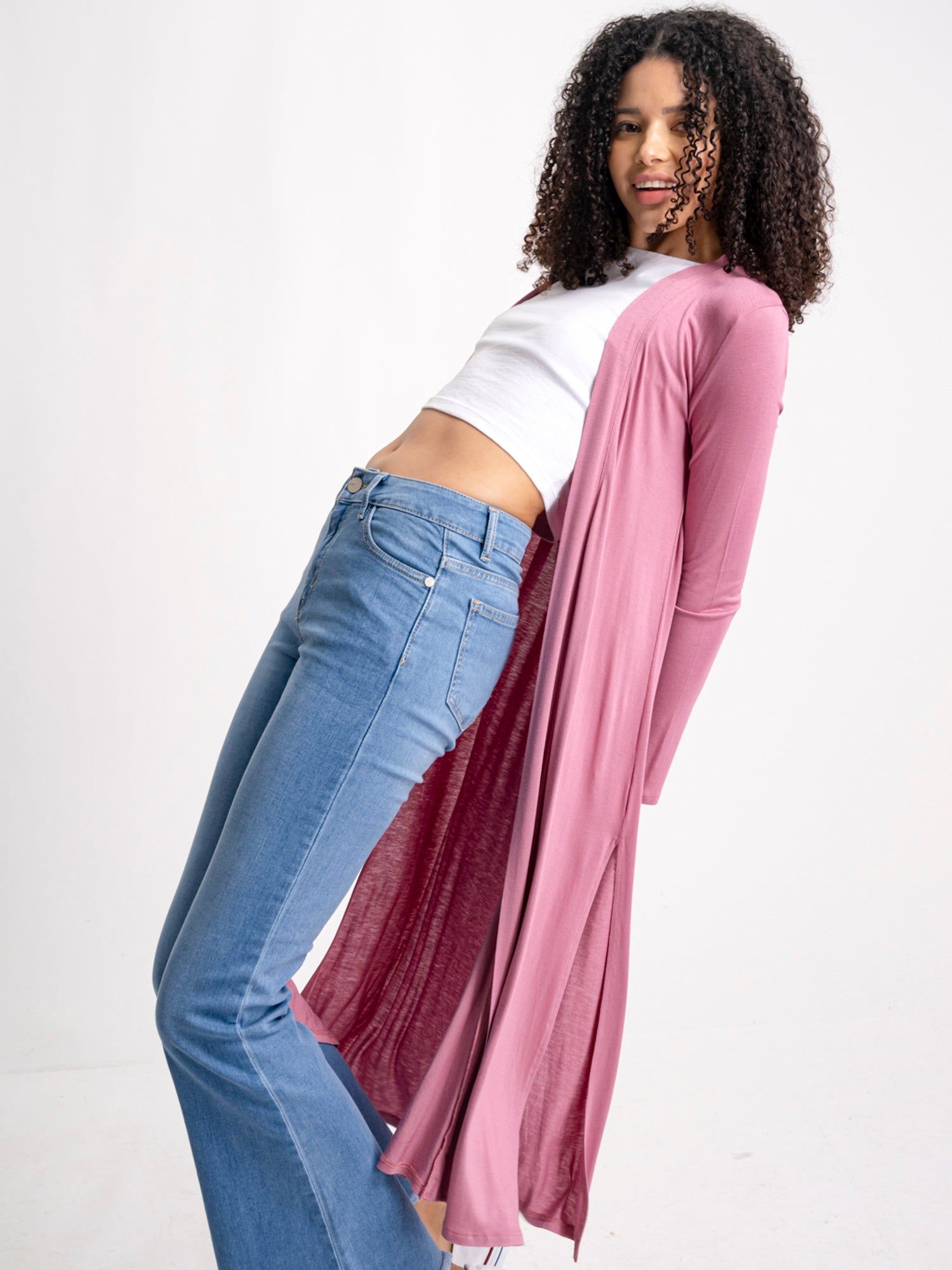 Cárdigan largo aberturas laterales sold by Shasa