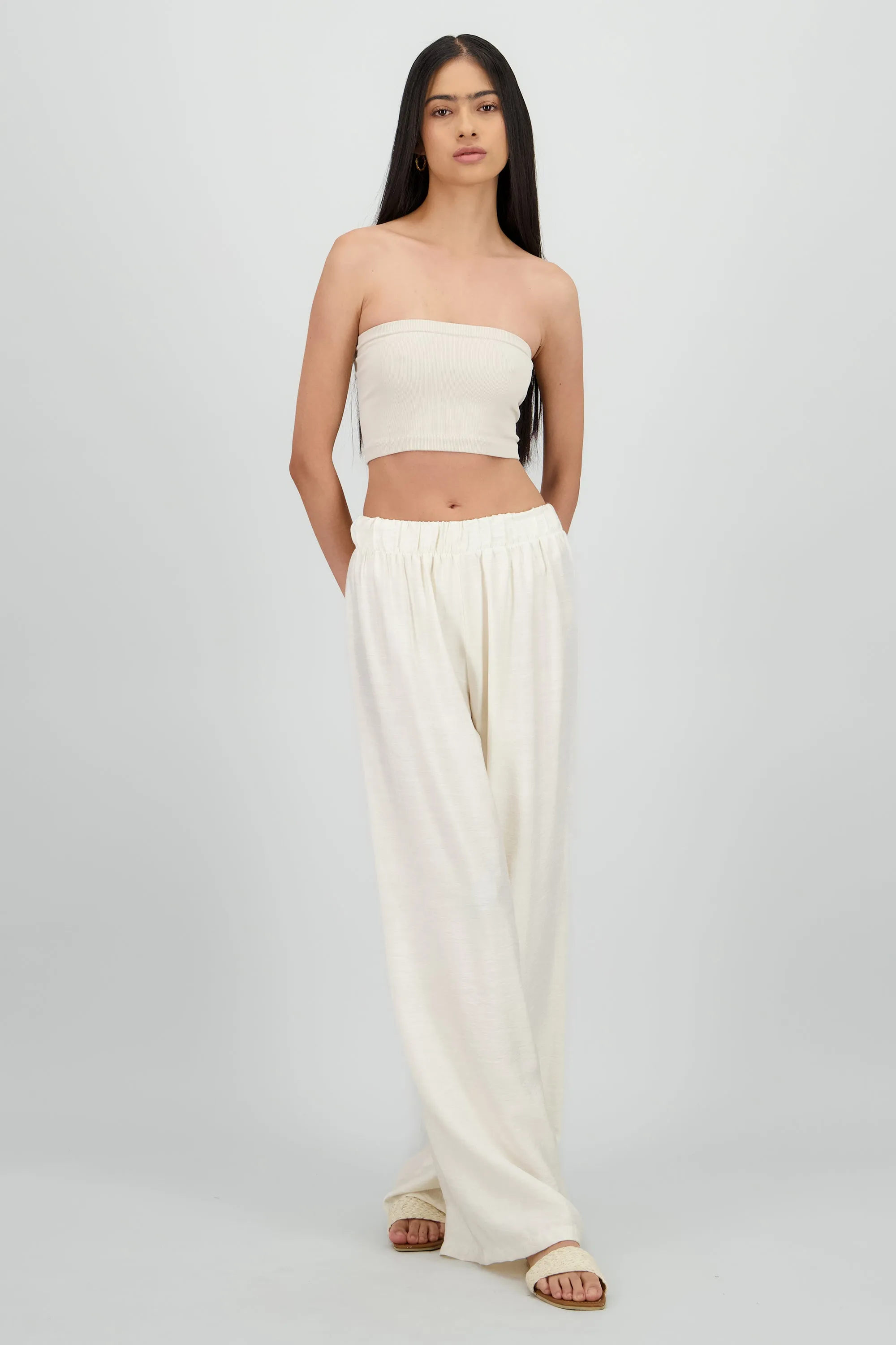 Pantalon wide leg ligero sold by Shasa