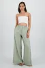 Pantalon fluido ligero detalle resorte sold by Shasa