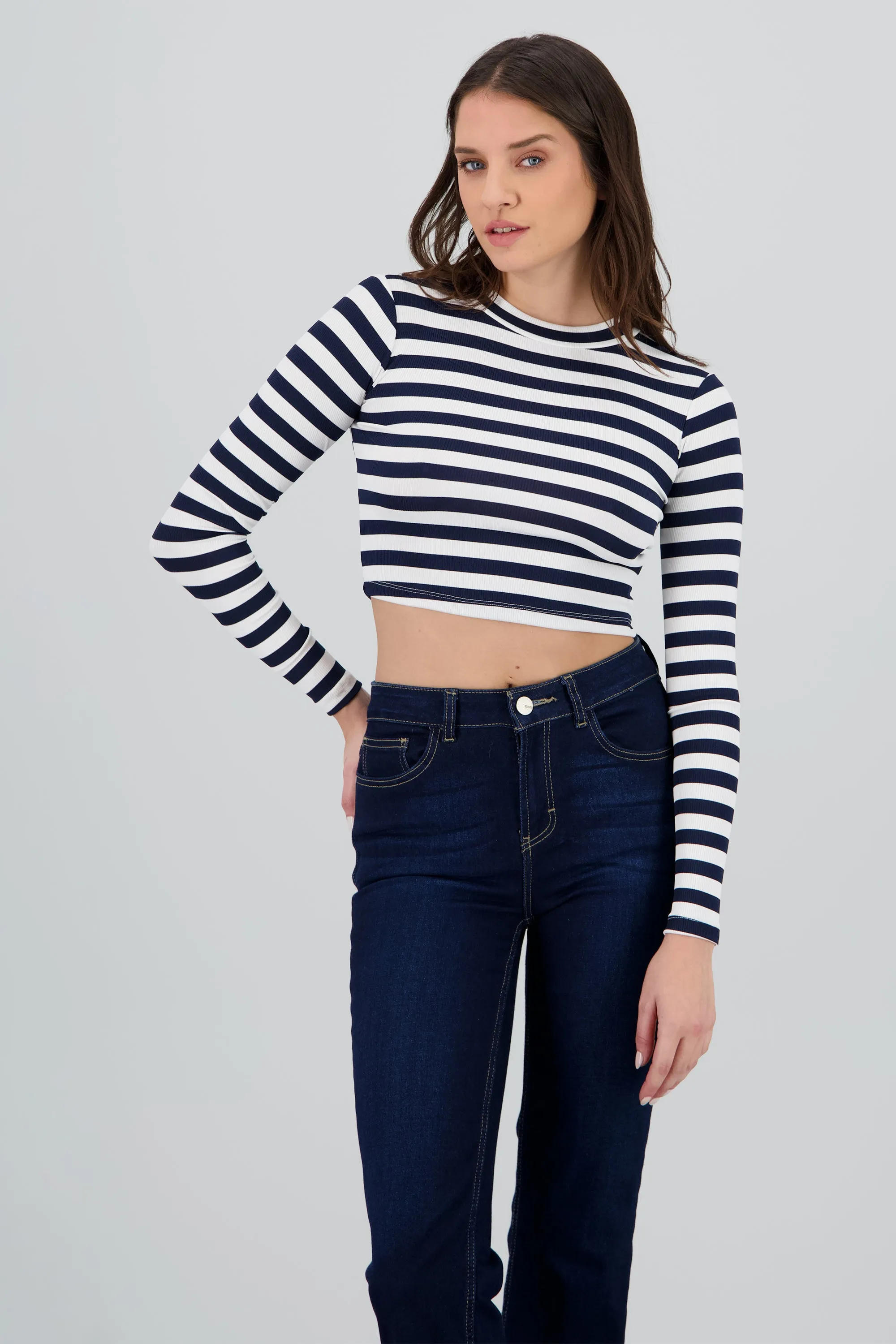 Blusa manga larga crop rayas sold by Shasa product image thumbnail 2