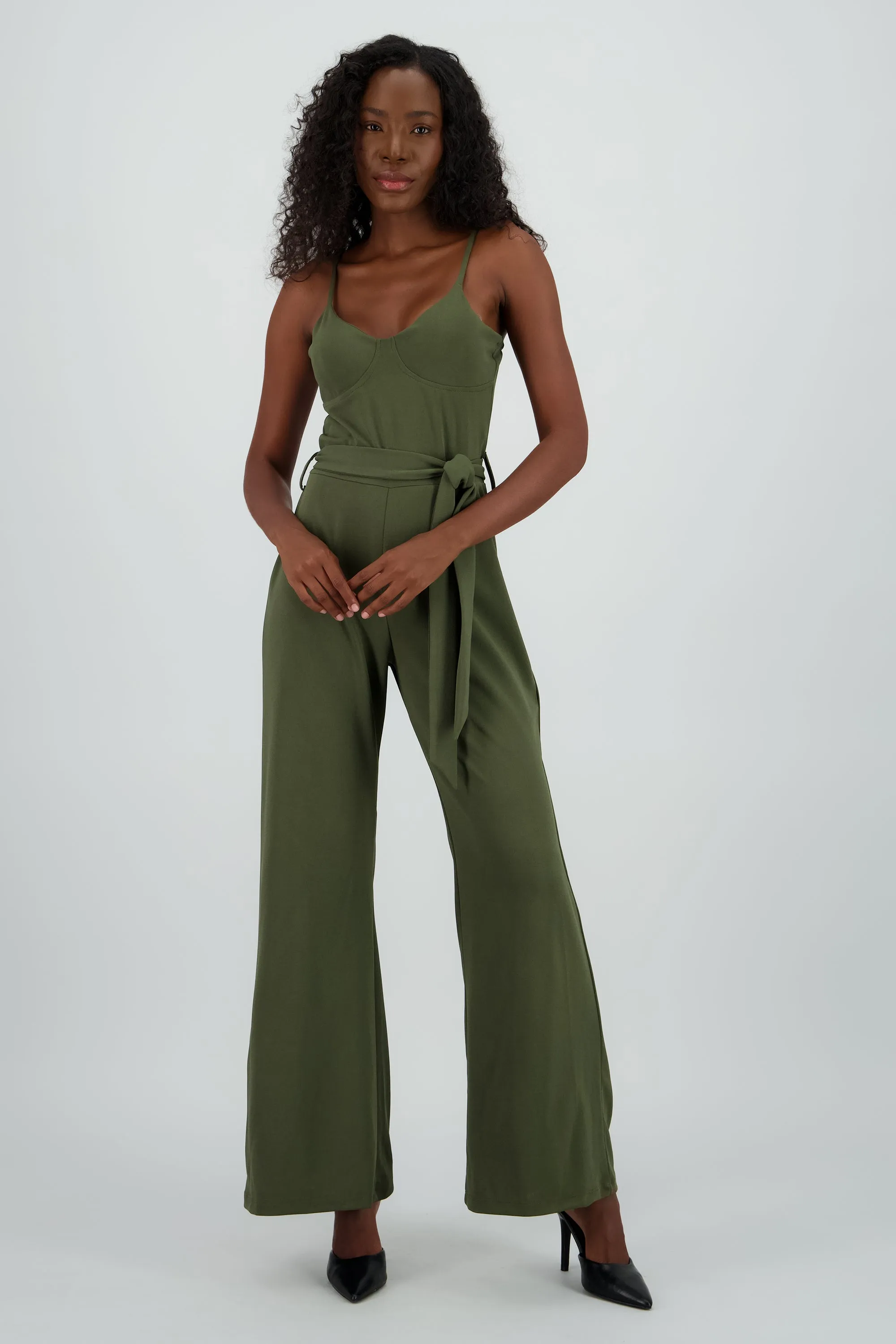 Jumpsuit tirantes detalle copas lazo sold by Shasa