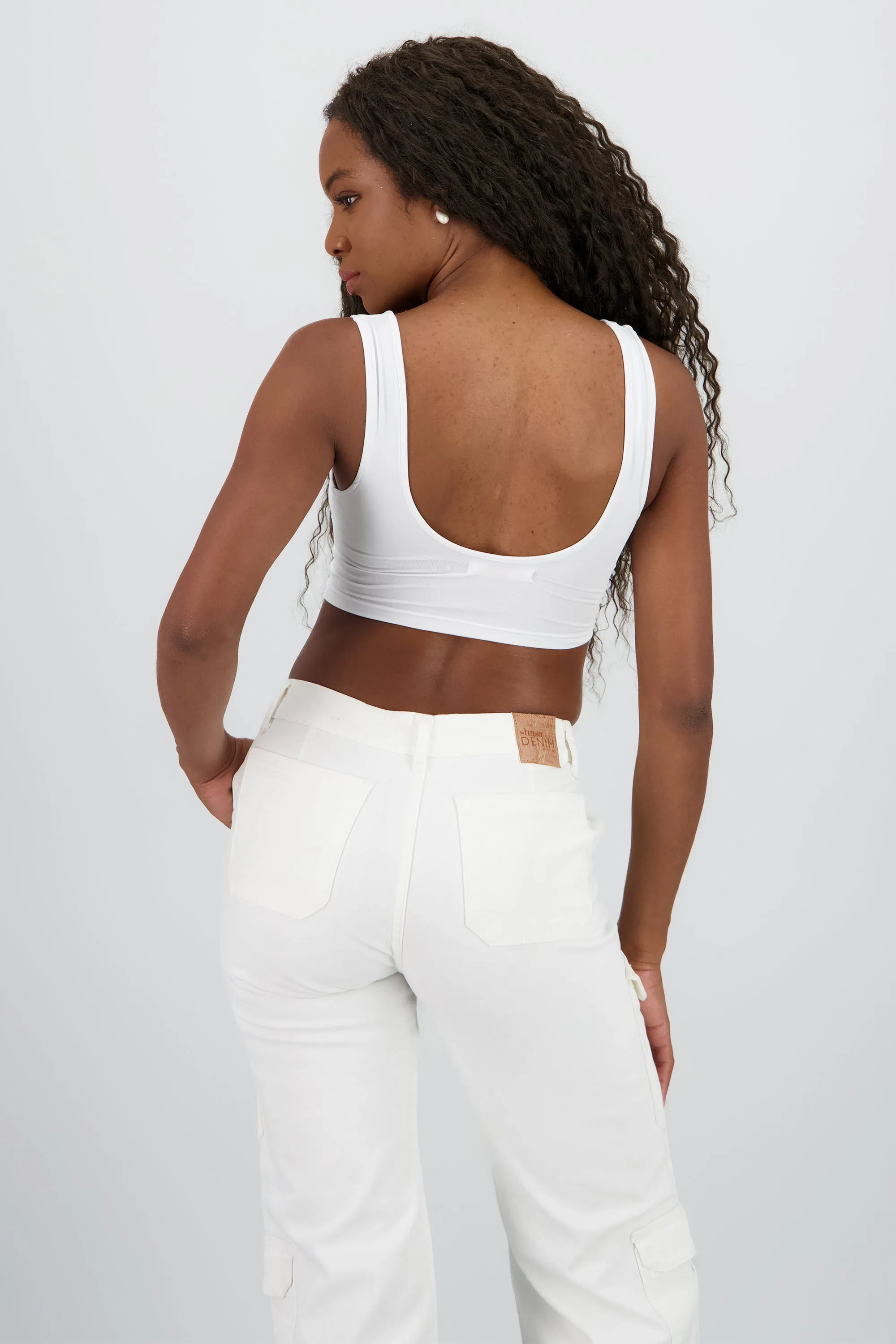 Top corto escote en V sold by Shasa product image thumbnail 4