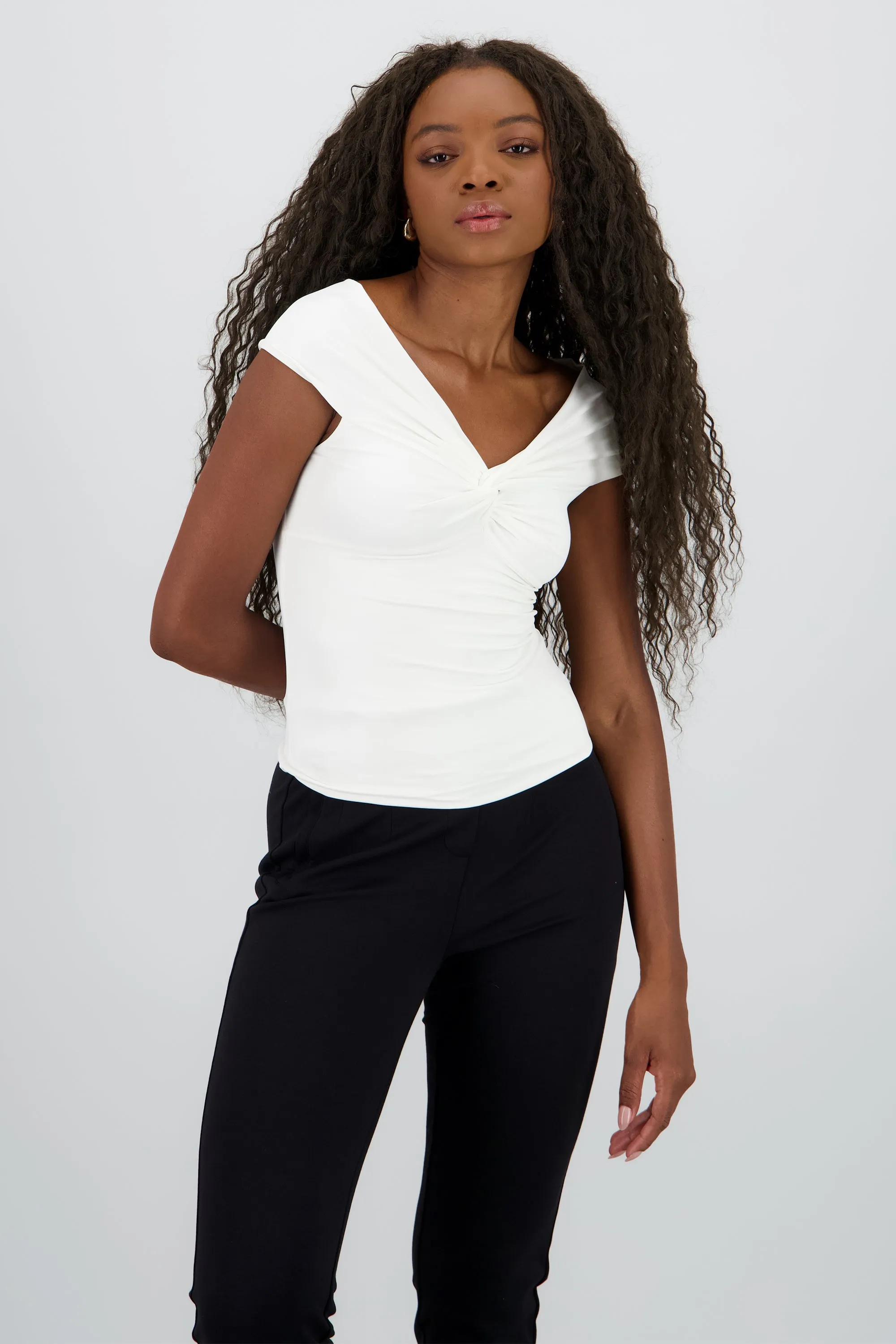 Top nudo tela suave sold by Shasa product image thumbnail 2