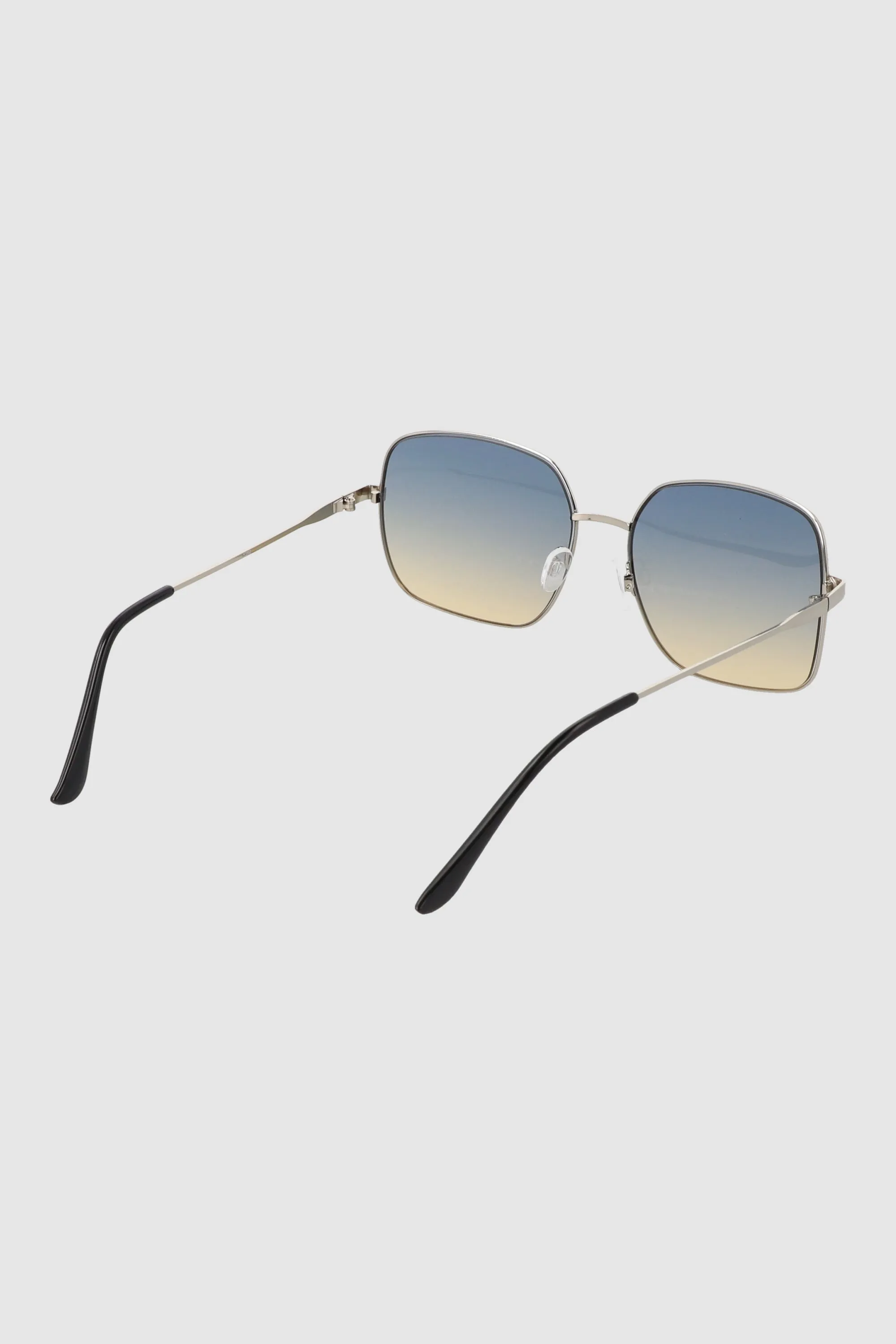 Lentes cuadro metal sold by Shasa product image thumbnail 4