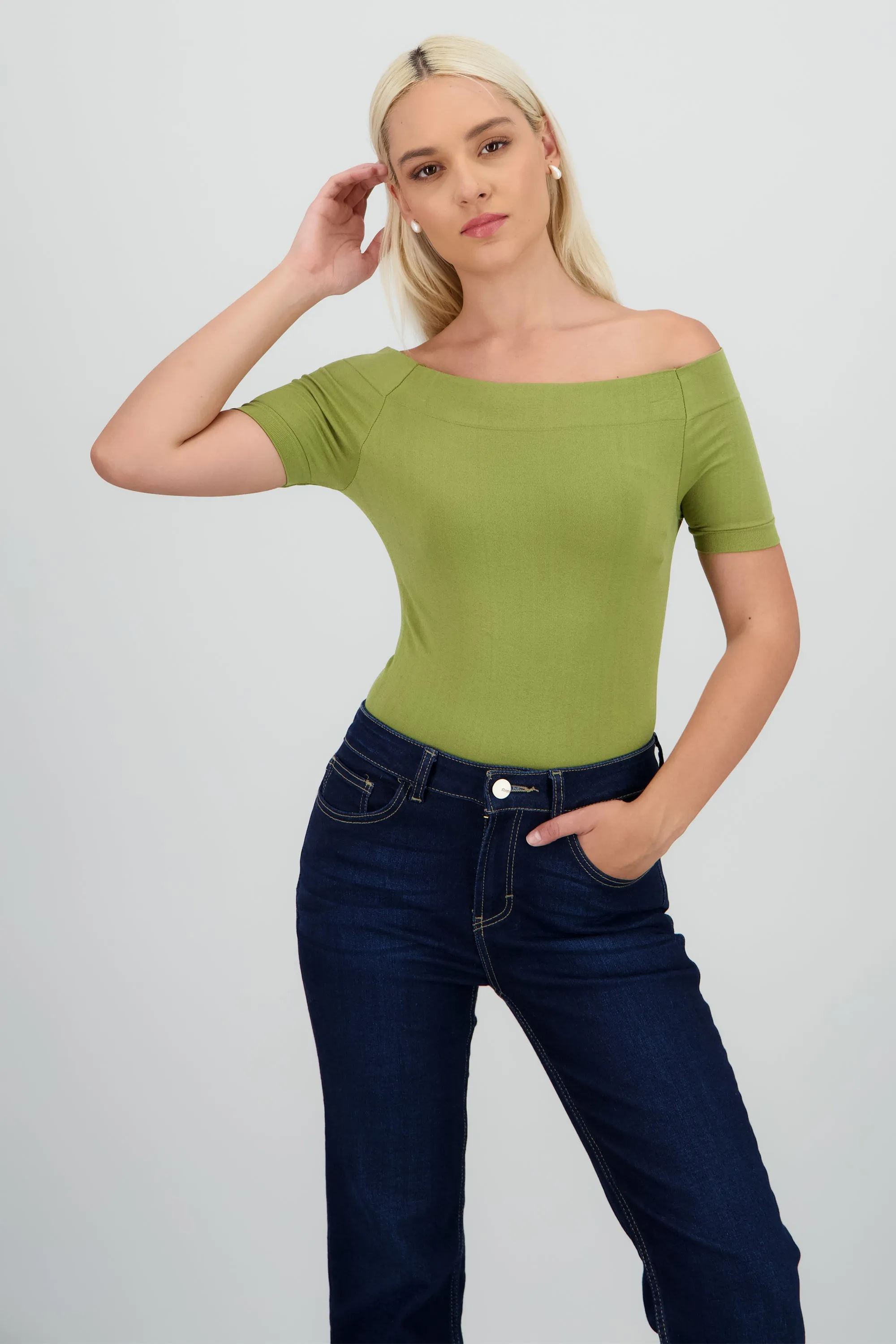 Bodysuit Liso Hombros Descubiertos sold by Shasa product image thumbnail 2