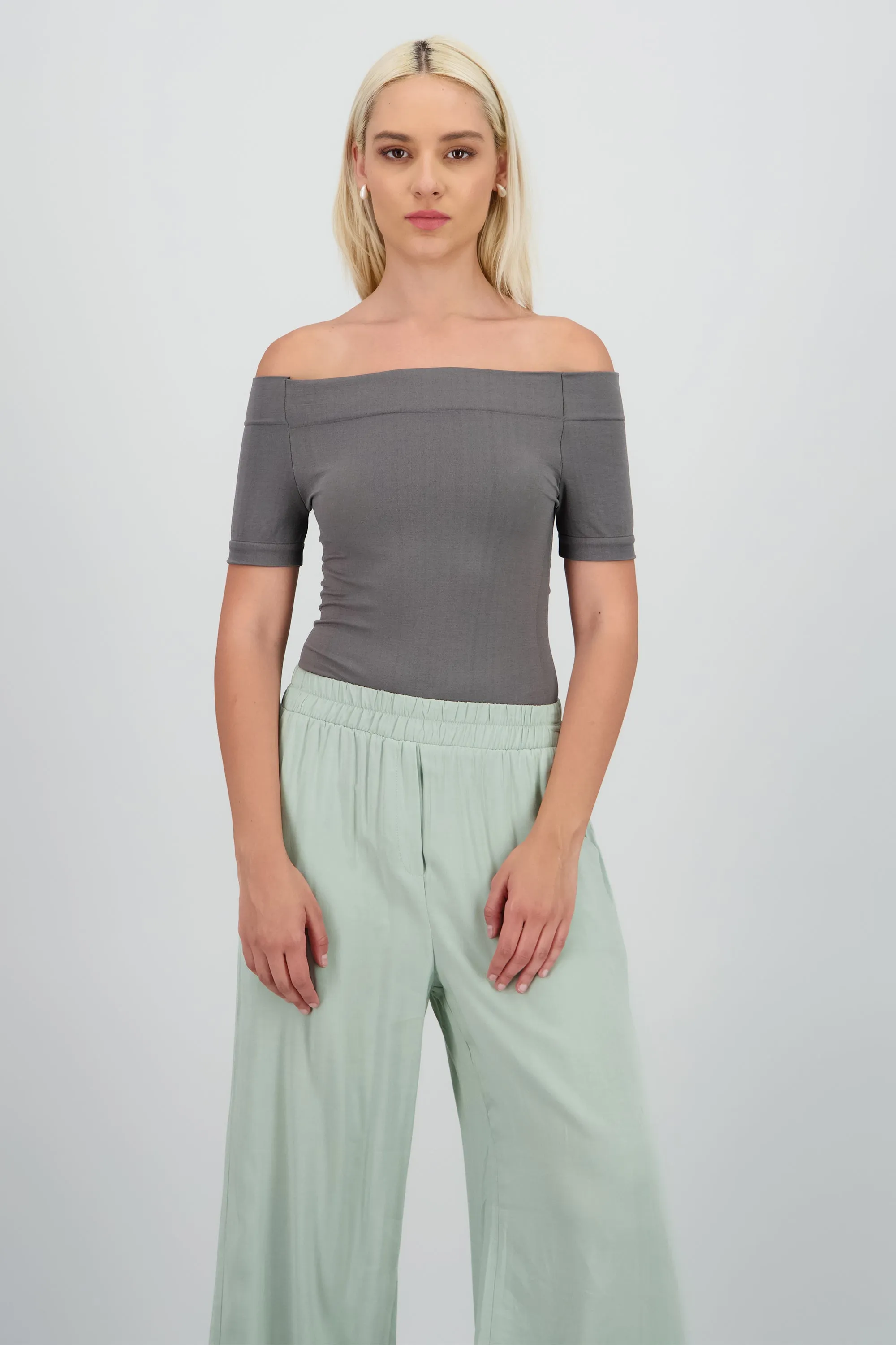 Bodysuit Liso Hombros Descubiertos sold by Shasa product image thumbnail 2