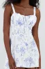 Vestido corset detalle flores sold by Shasa