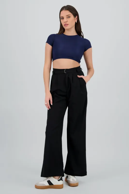 Pantalon liso detalle cinturon mini hevilla sold by Shasa
