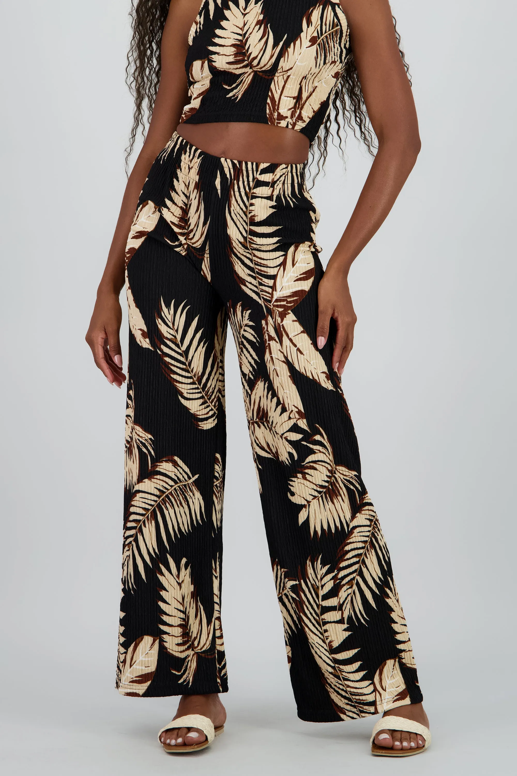 Pantalon con estampado tropical sold by Shasa product image thumbnail 2