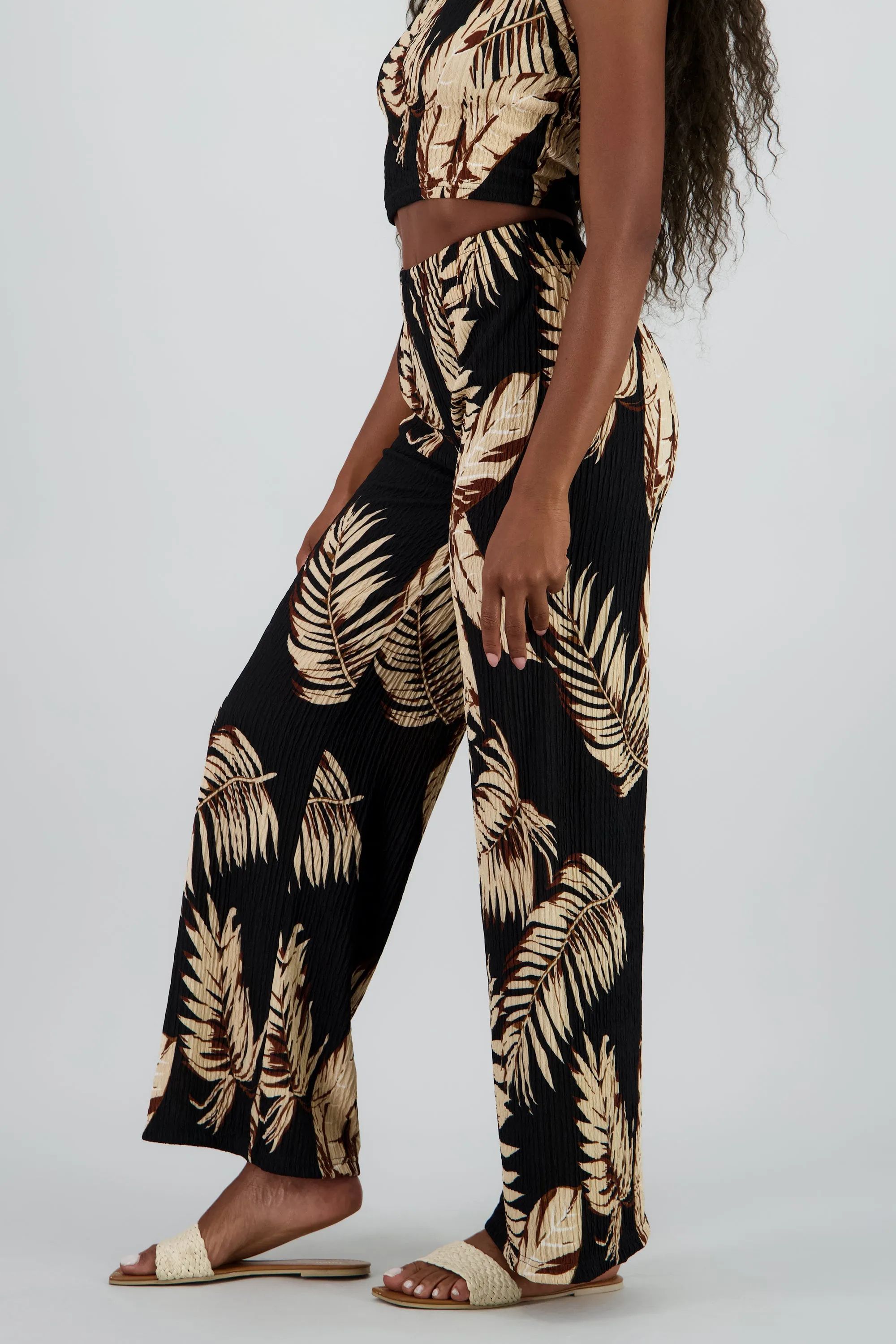 Pantalon con estampado tropical sold by Shasa product image thumbnail 3