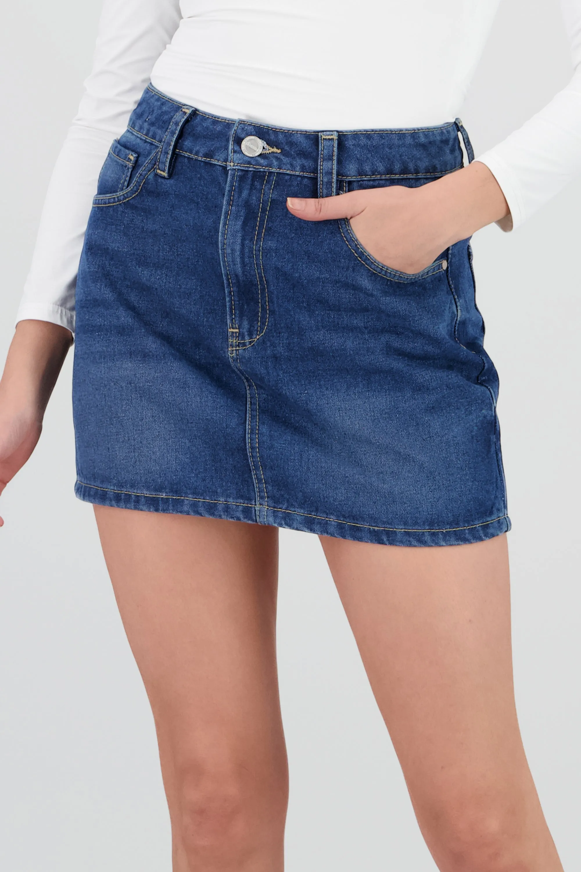 Mini skort mid rise sold by Shasa product image thumbnail 5