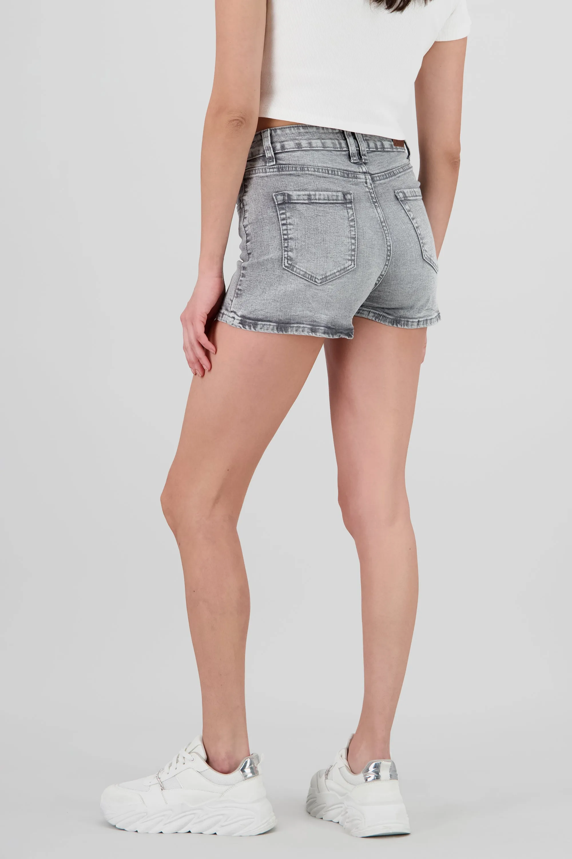 Mini short corte básico sold by Shasa product image thumbnail 4