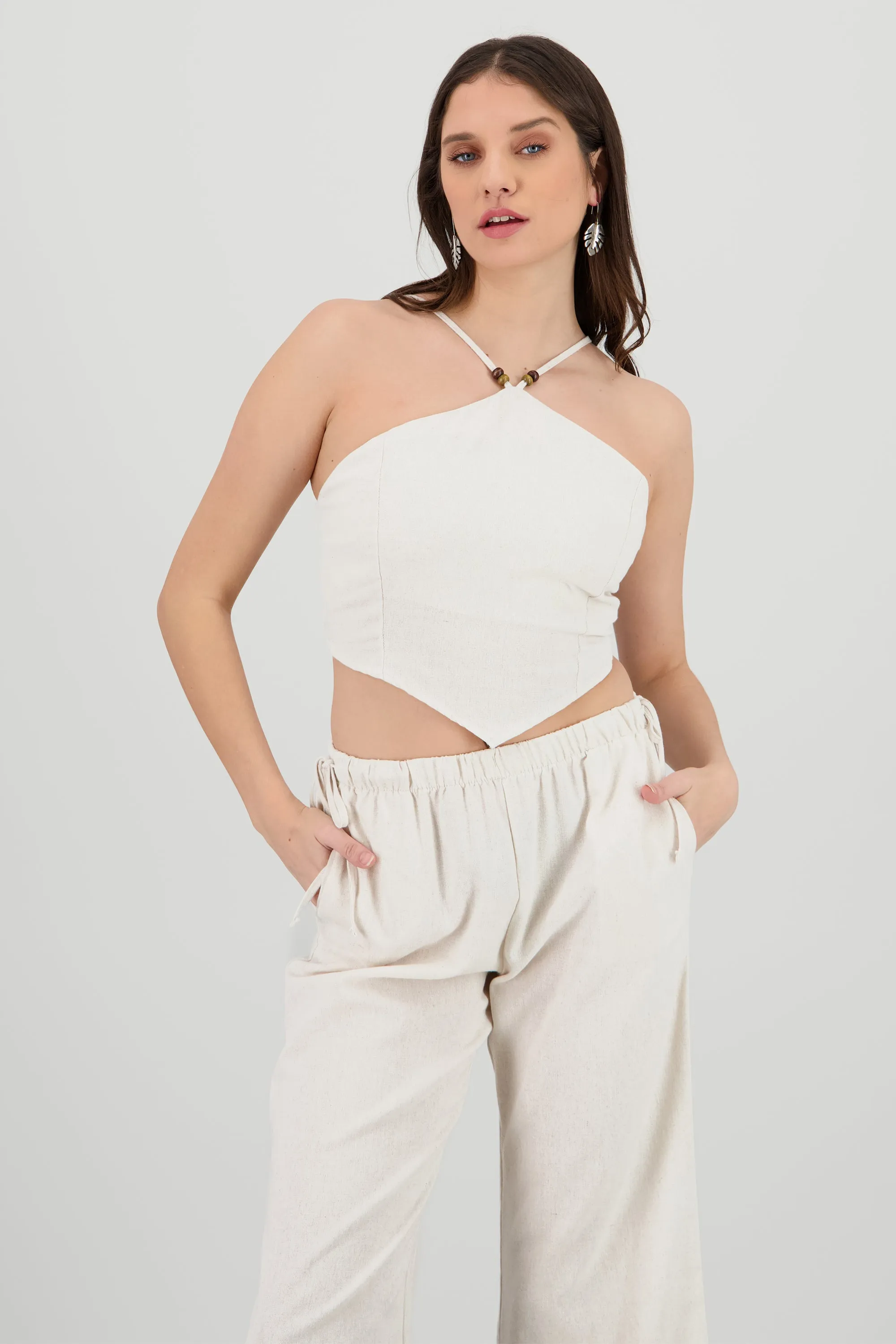 Top cuentas halter sold by Shasa