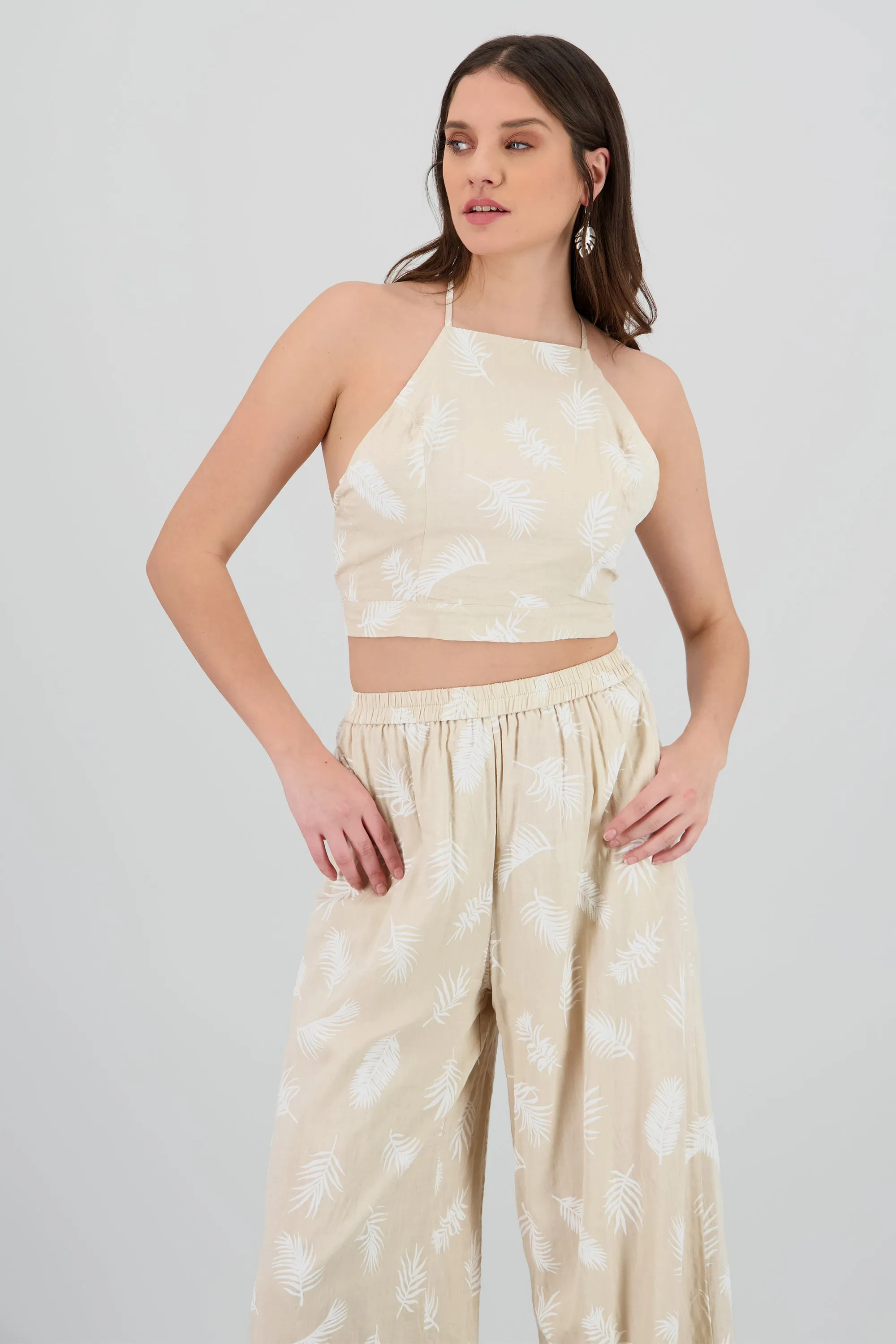 Top halter estampado tropical sold by Shasa product image thumbnail 2