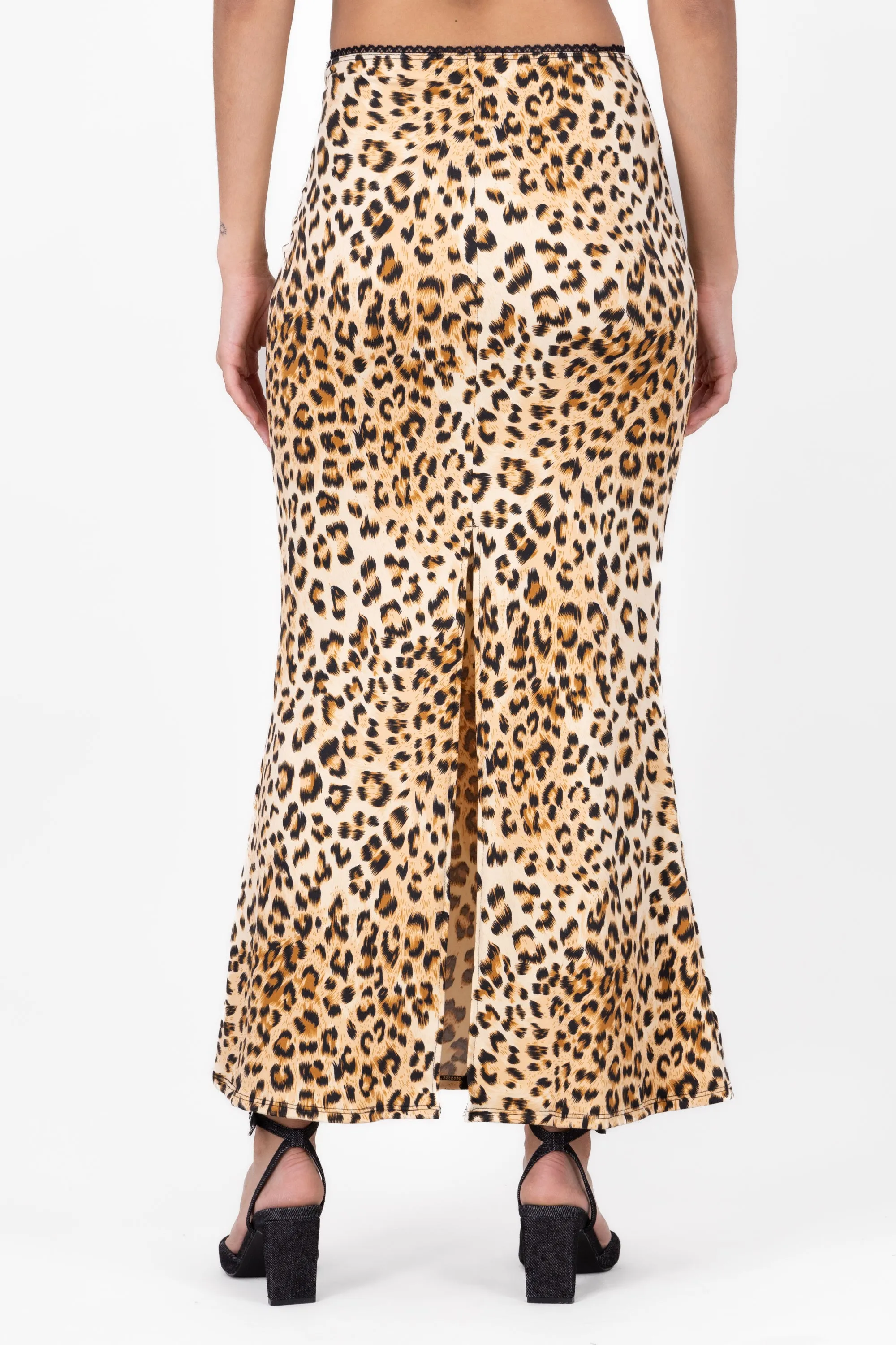Falda maxi leopardo estampado sold by Shasa product image thumbnail 4