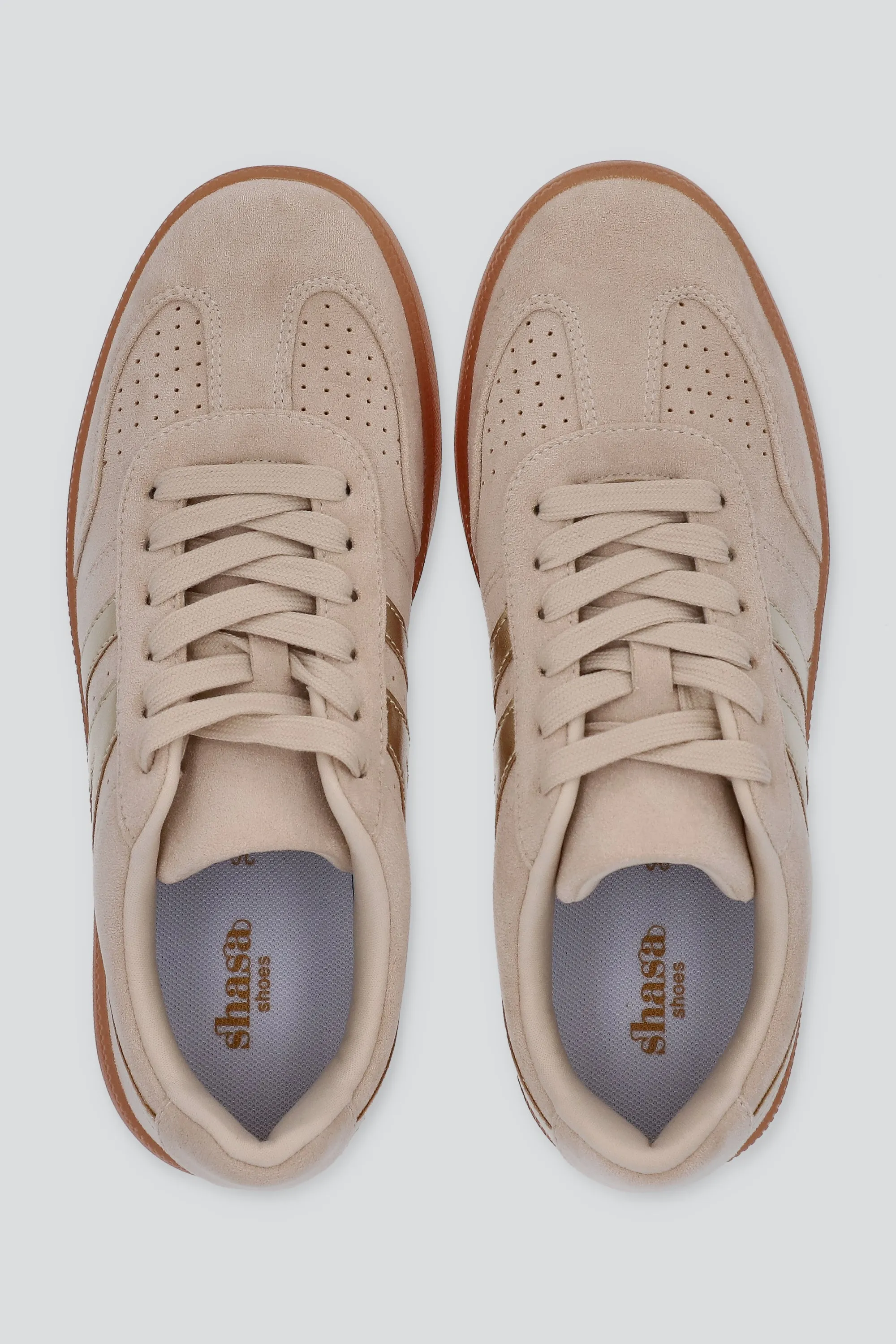 Tenis retro gamucina detalle metálico sold by Shasa product image thumbnail 2