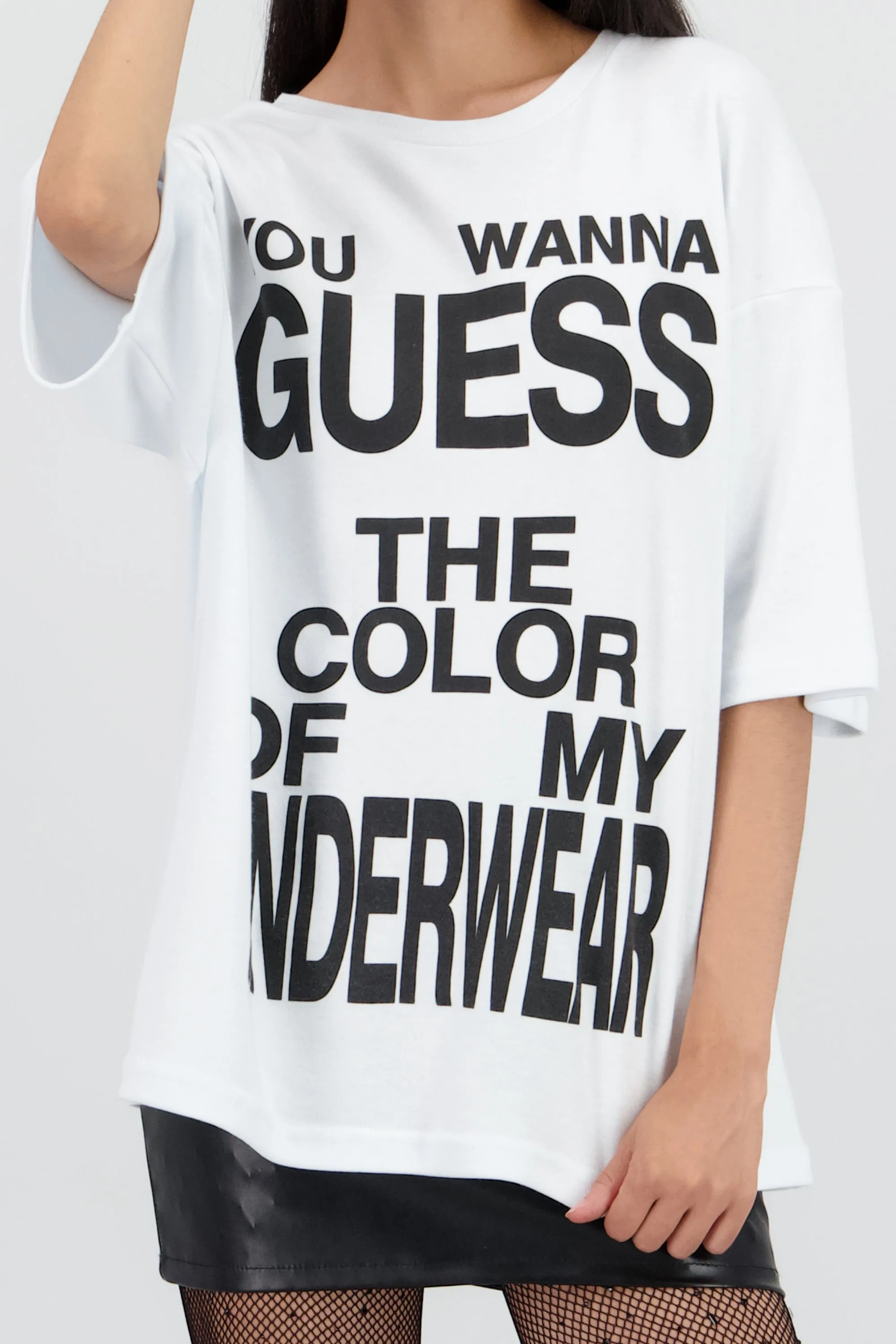 Playera Charli XCX Guess sold by Shasa product image thumbnail 5