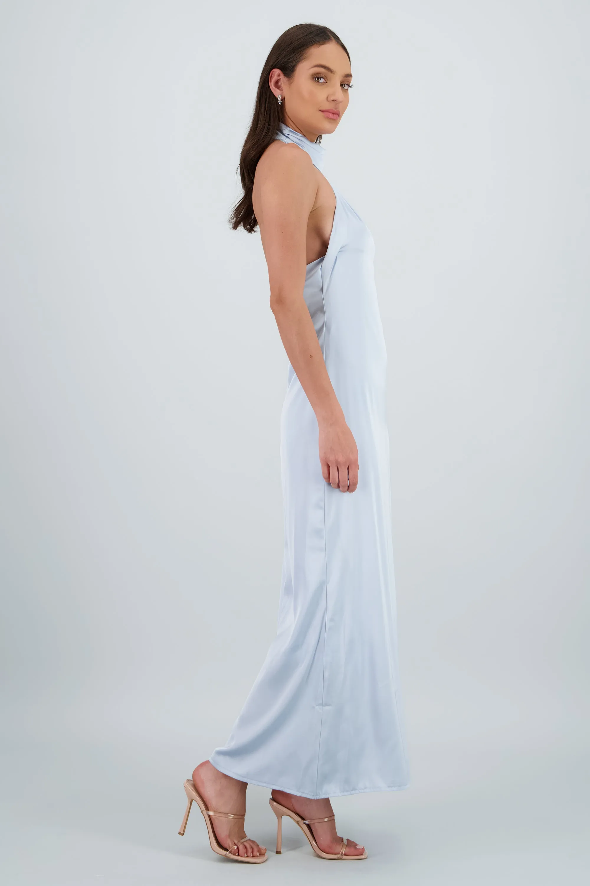 Vestido maxi halter satin sold by Shasa product image thumbnail 3