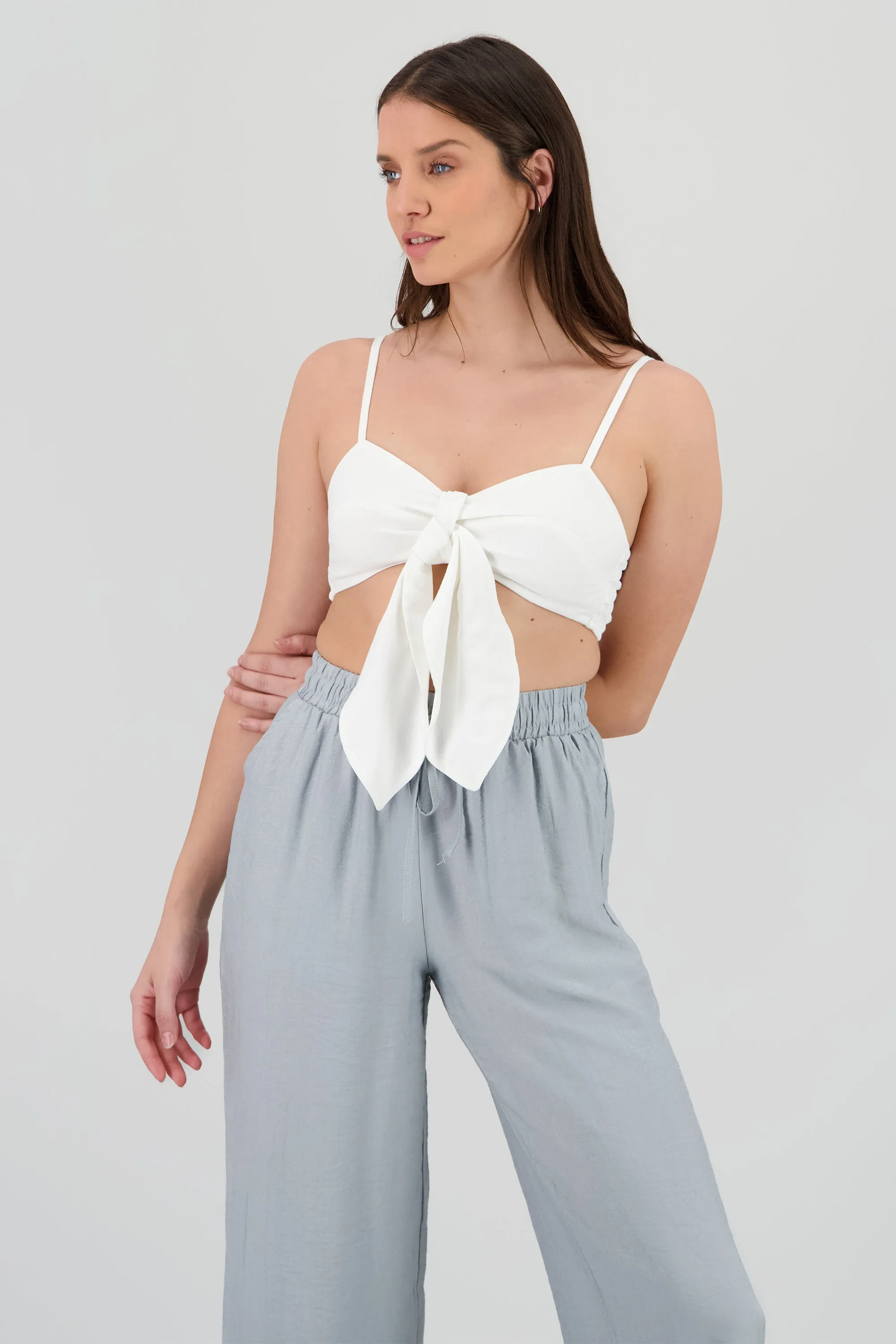 Top crop detalle nudo tirantes sold by Shasa product image thumbnail 2