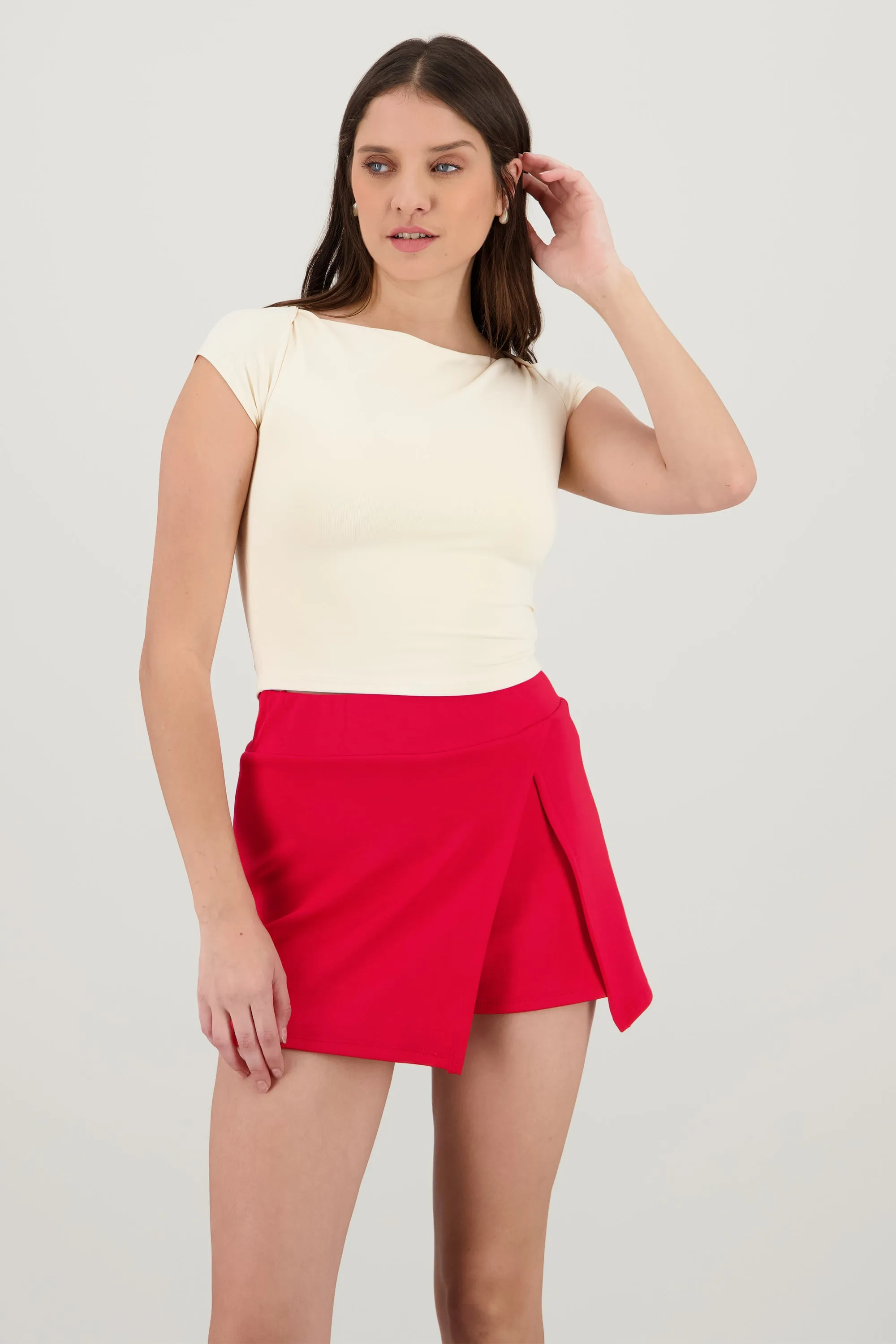 Top manga corta cuello recto sold by Shasa product image thumbnail 2